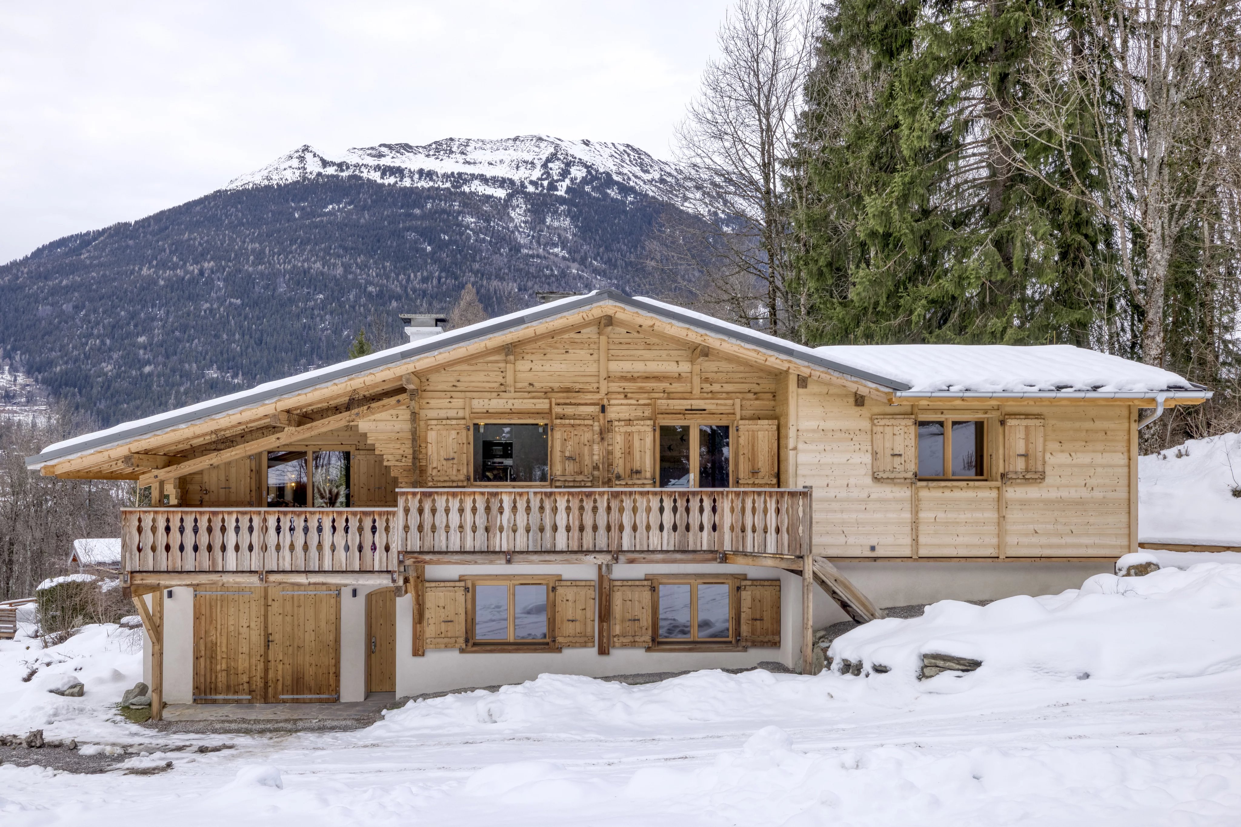 LES HOUCHES - Newly renovated cozy 4-bedroom chalet on a quiet road in Les Houches Accommodation in Chamonix