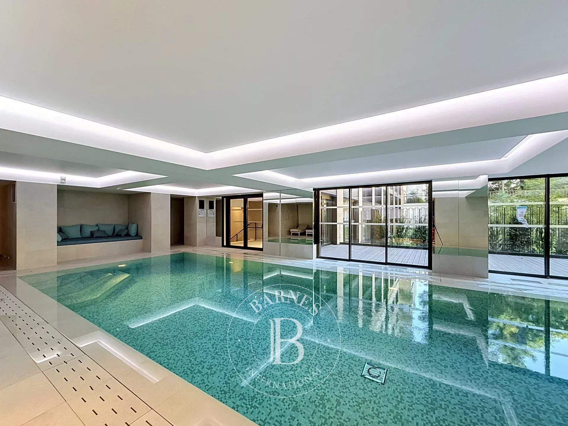 Neuilly-sur-Seine  - Piso 5 Cuartos 3 Habitaciones - picture 16