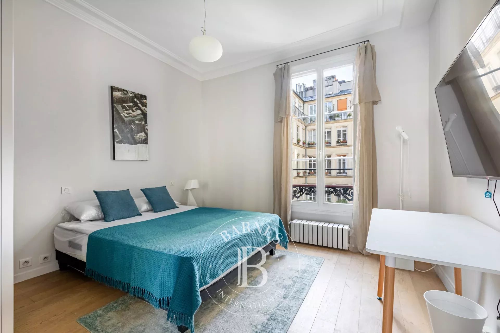 Daire Paris 3ème - picture 8