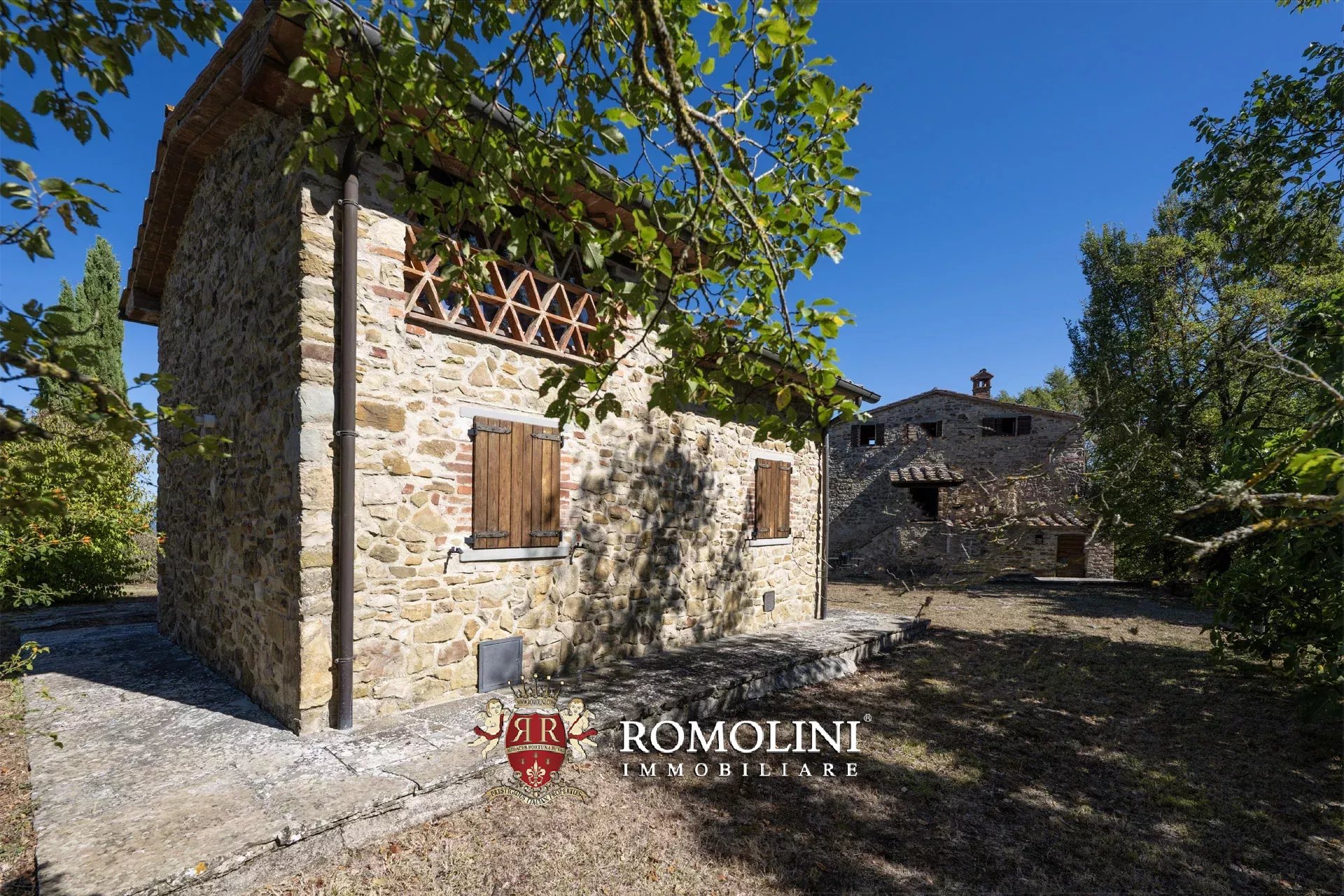 8 Bedroom Villa/Townhouse's Image 45