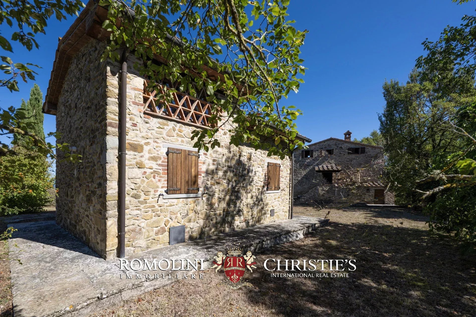 8 Bedroom Villa/Townhouse's Image 45
