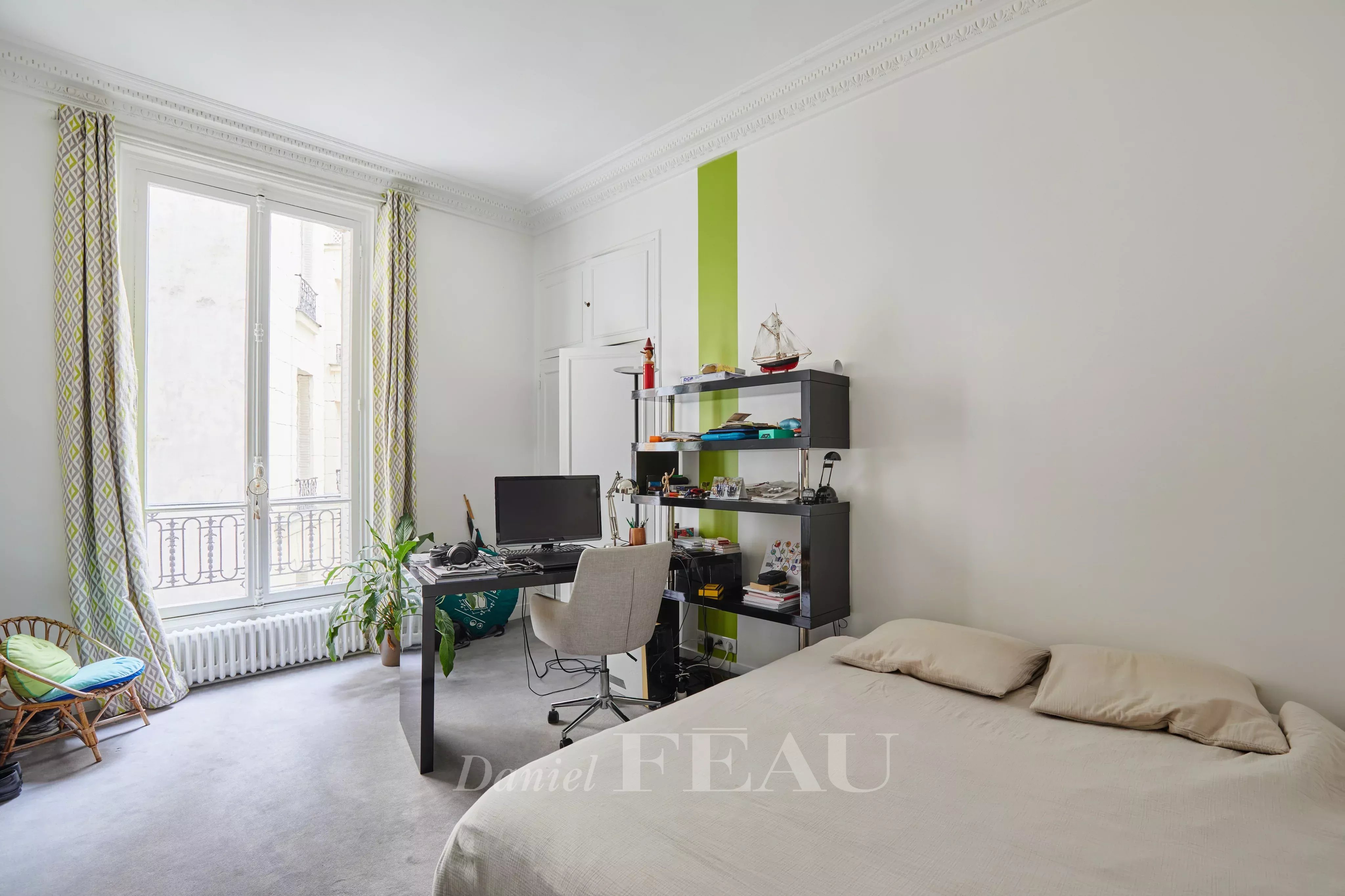Sale Apartment Paris 16th