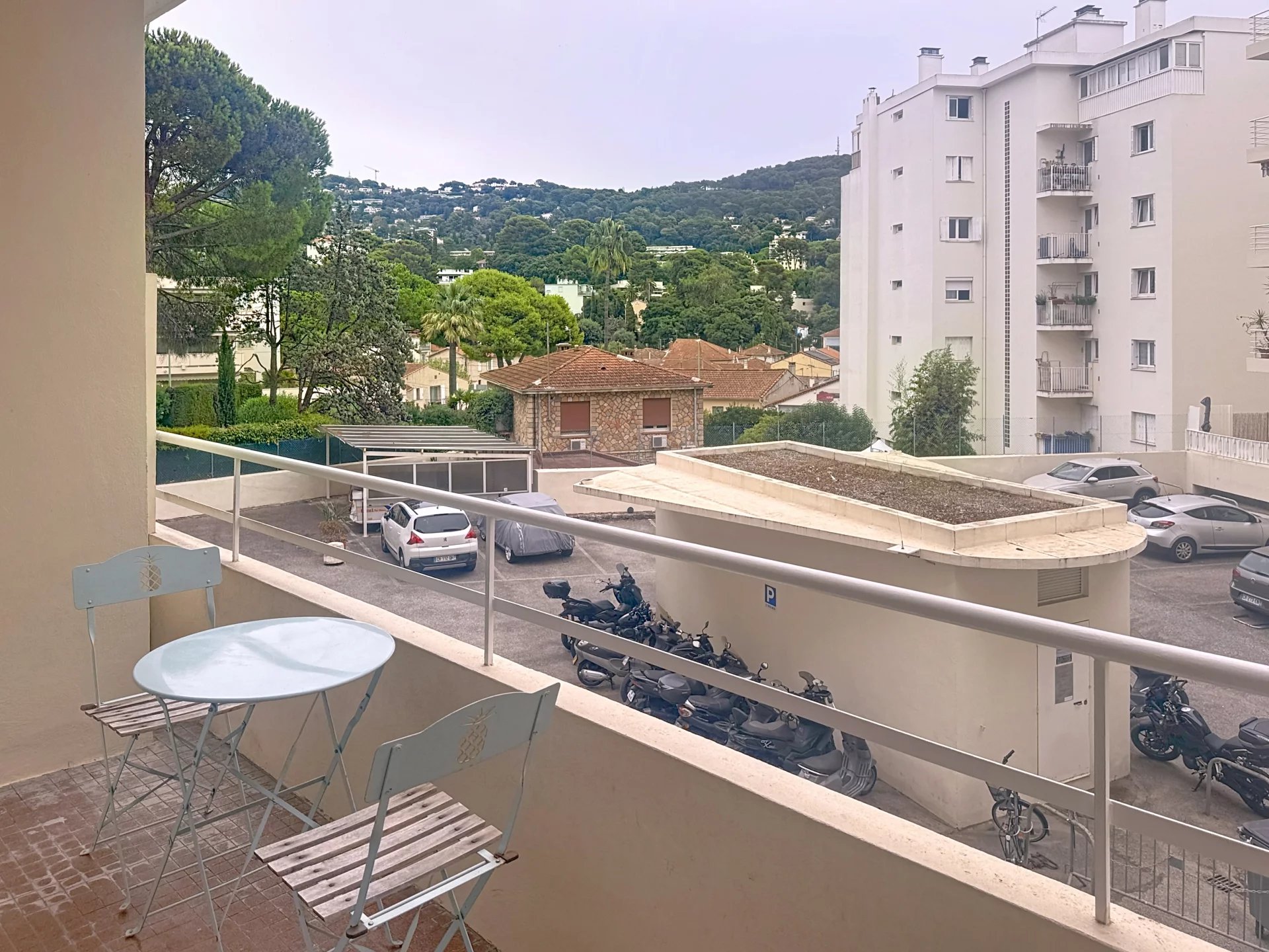 Agence immobilière de AZUR ACT IMMOBILIER