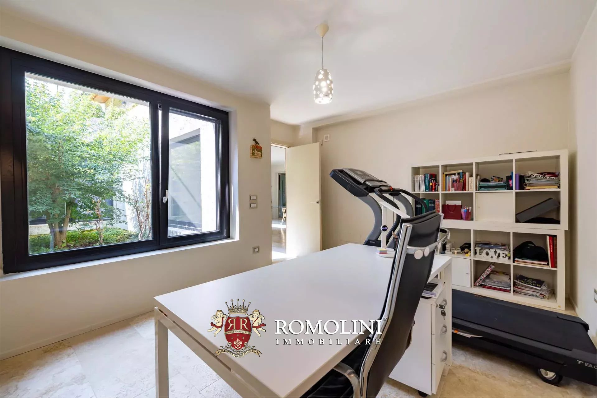 5 Bedroom Villa/Townhouse's Image 56