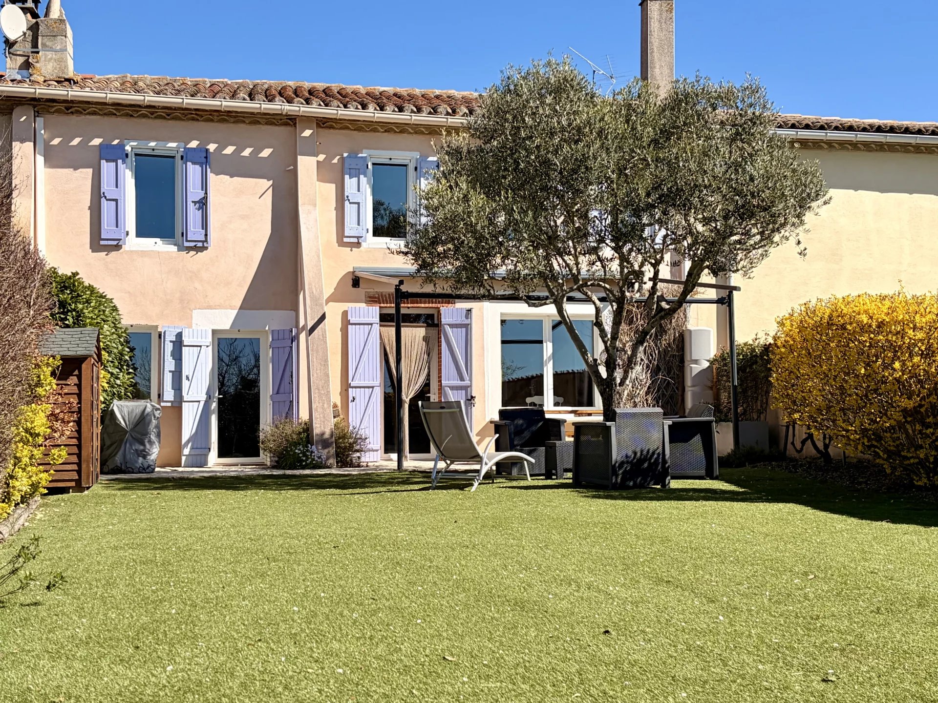 Agence immobilière de 