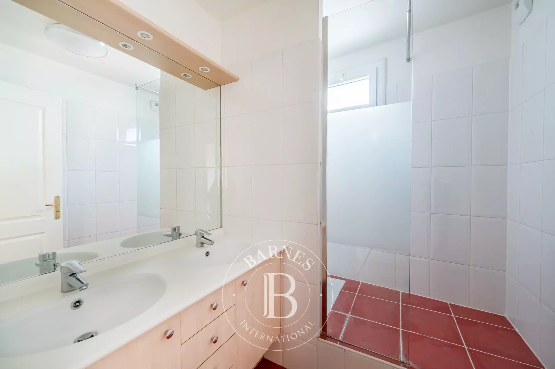 Ev Levallois-Perret - picture 12