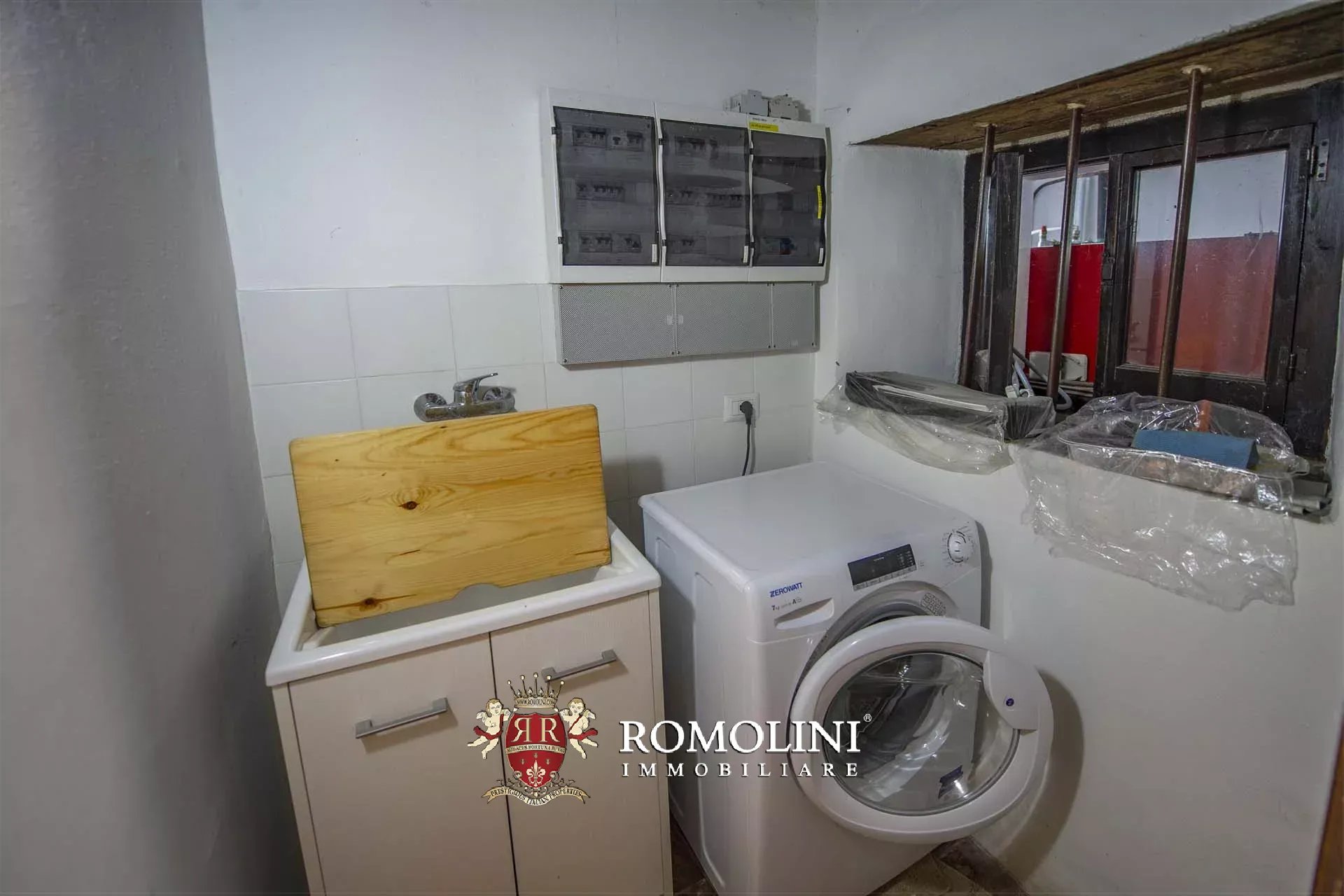 11 Bedroom Villa/Townhouse's Image 51