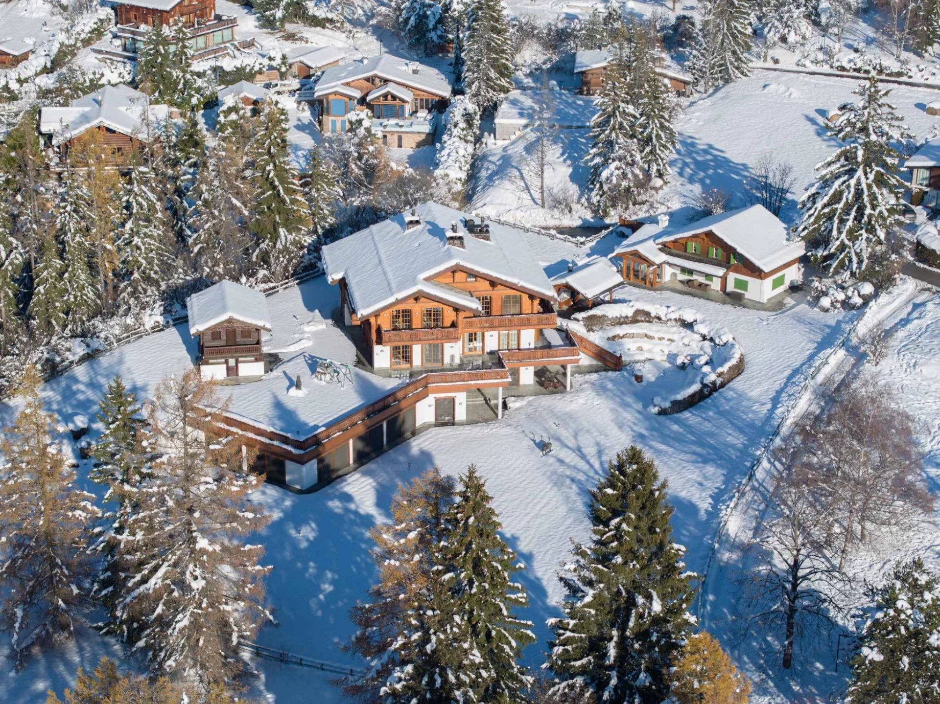 Private listing, do not publish - Exceptional Property in the Heart of Valais in Crans-Montana