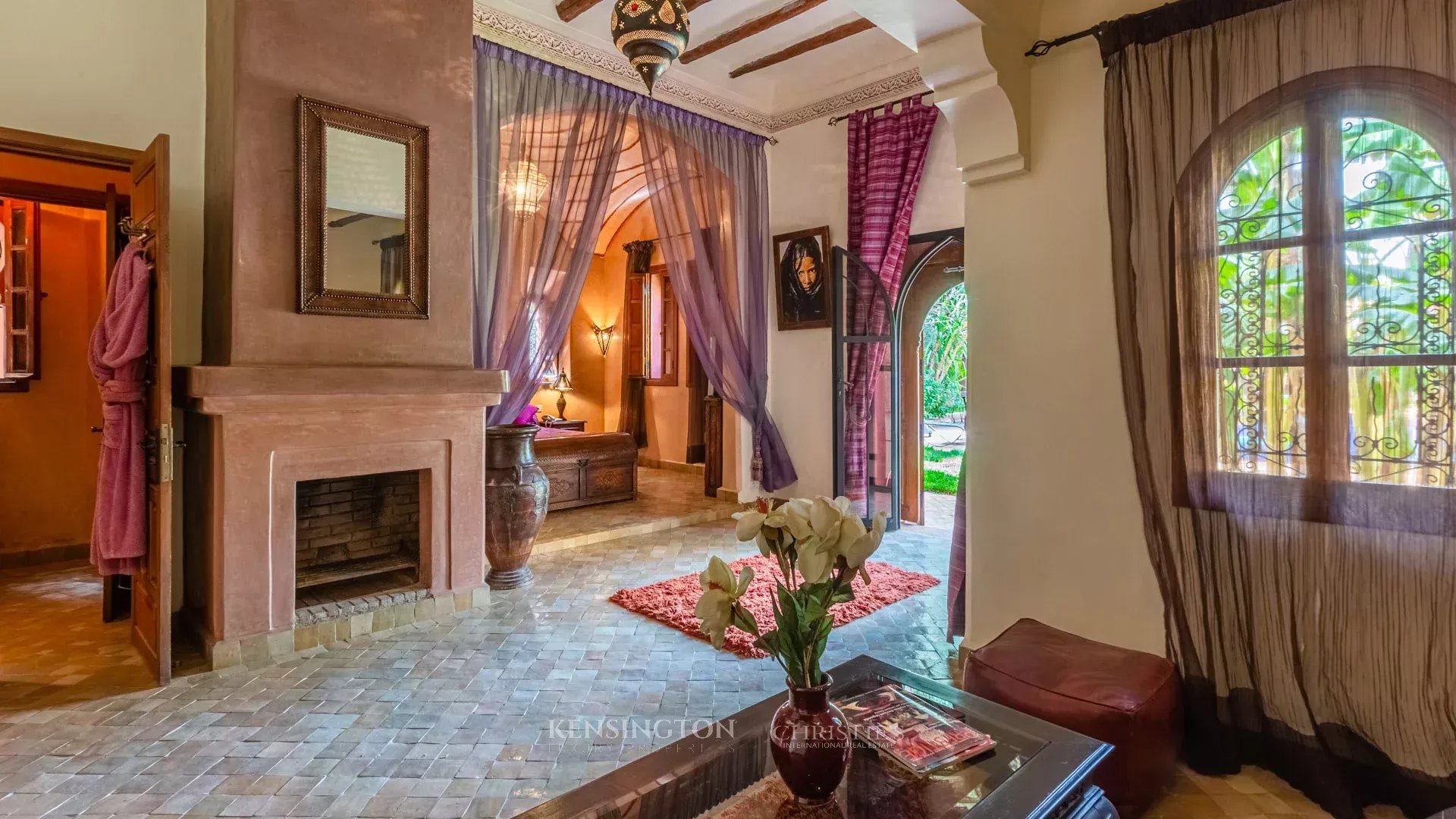 10 Bedroom Villa/Townhouse's Image 38
