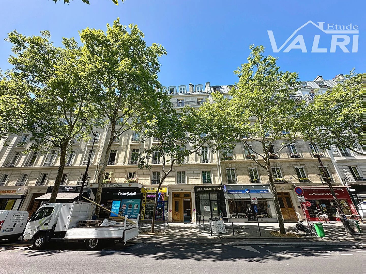 Voltaire / Place Léon Blum - 4 pièces de 74.16 m2