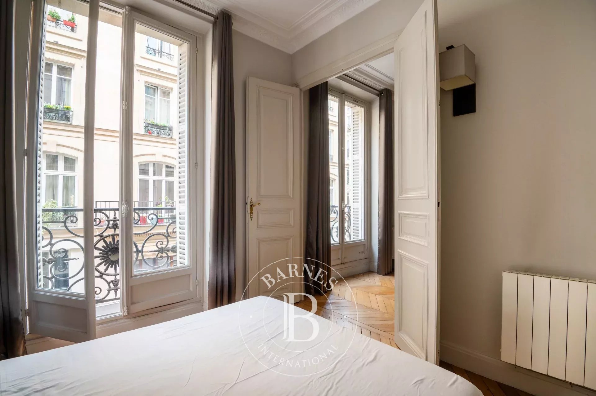 Daire Paris 1er - picture 9