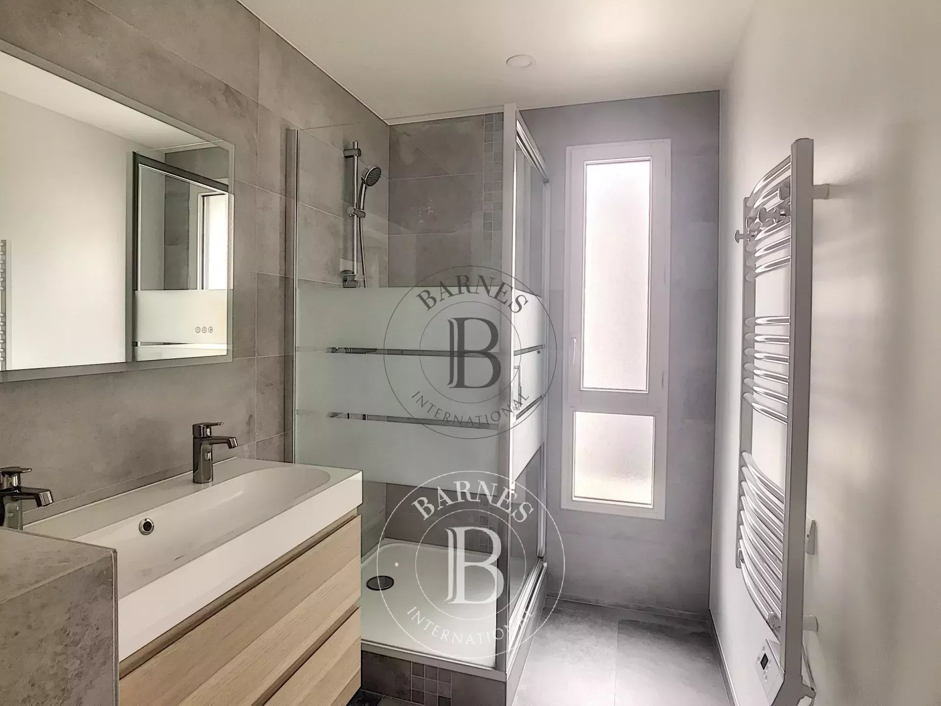 Daire Paris 20ème - picture 7