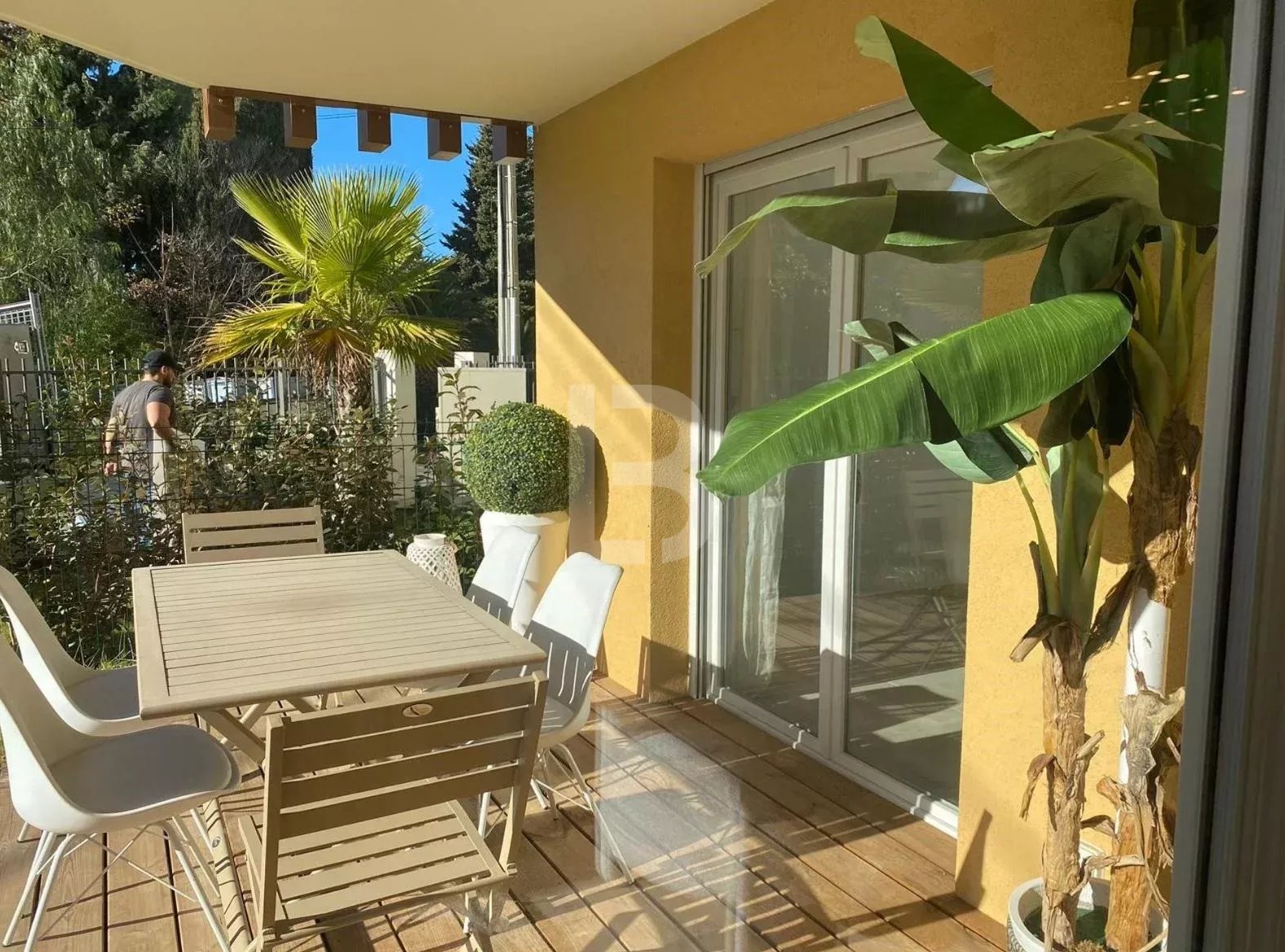 3 pièces en rez-de-jardin à Antibes à la vente