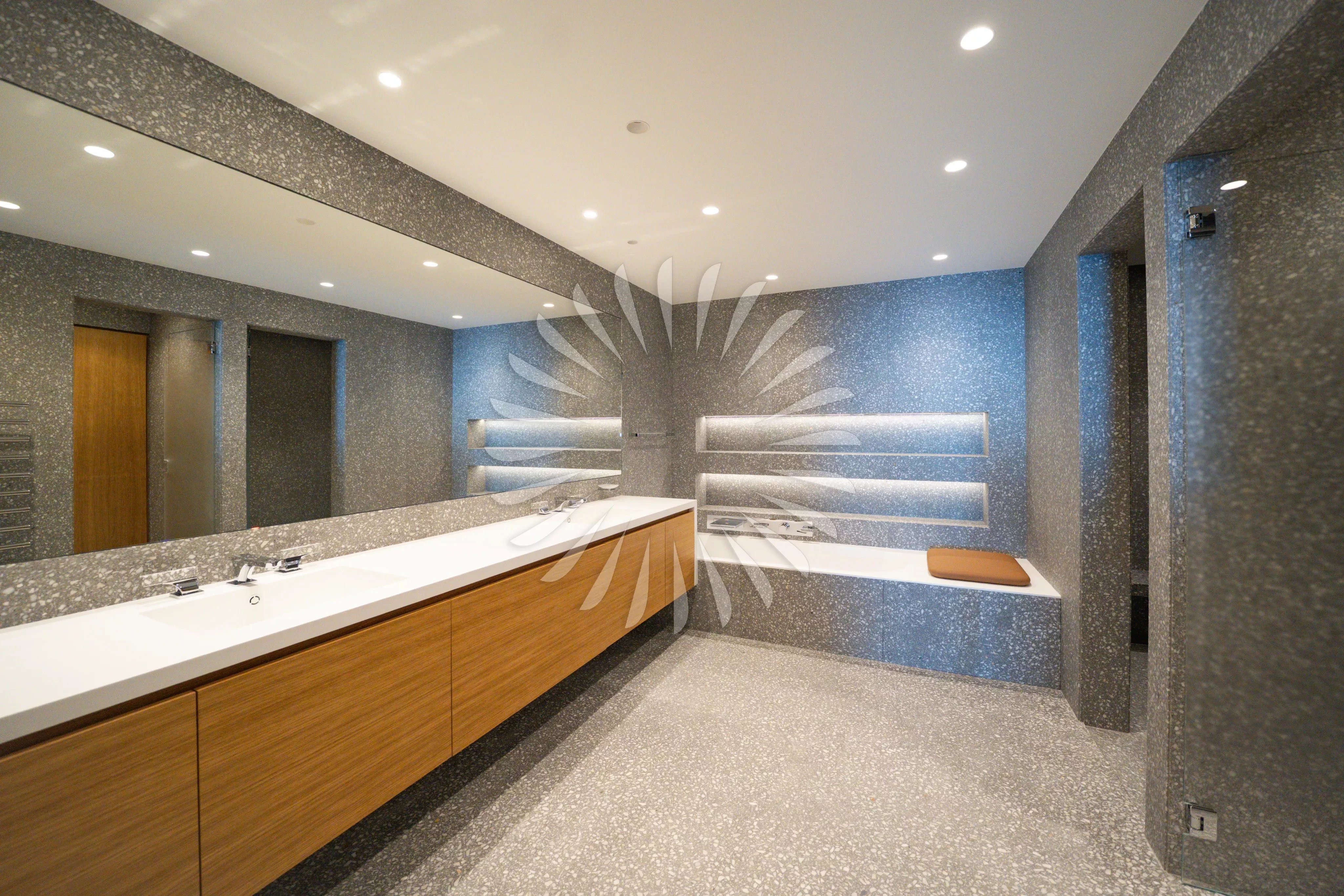 Renzo - MareTerra Monte Carlo