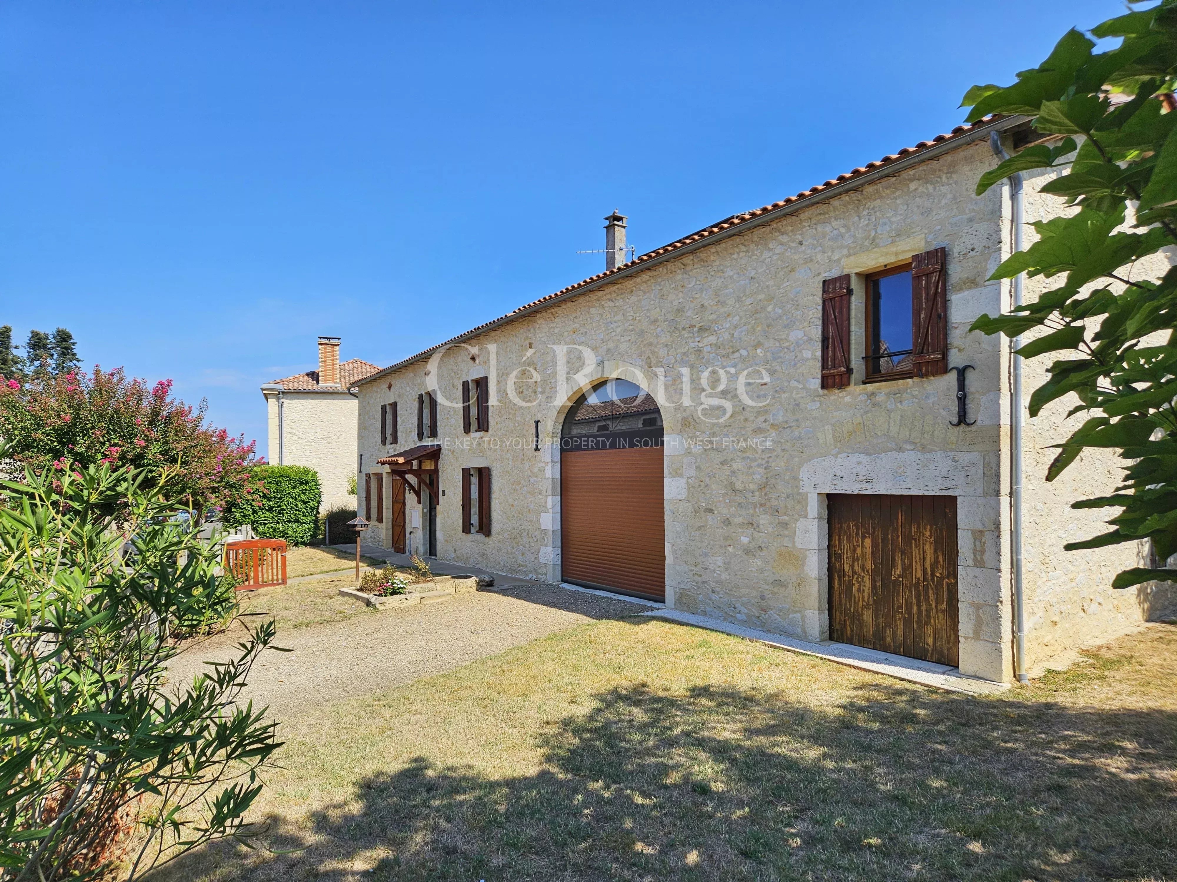 House in Duras - Image 3