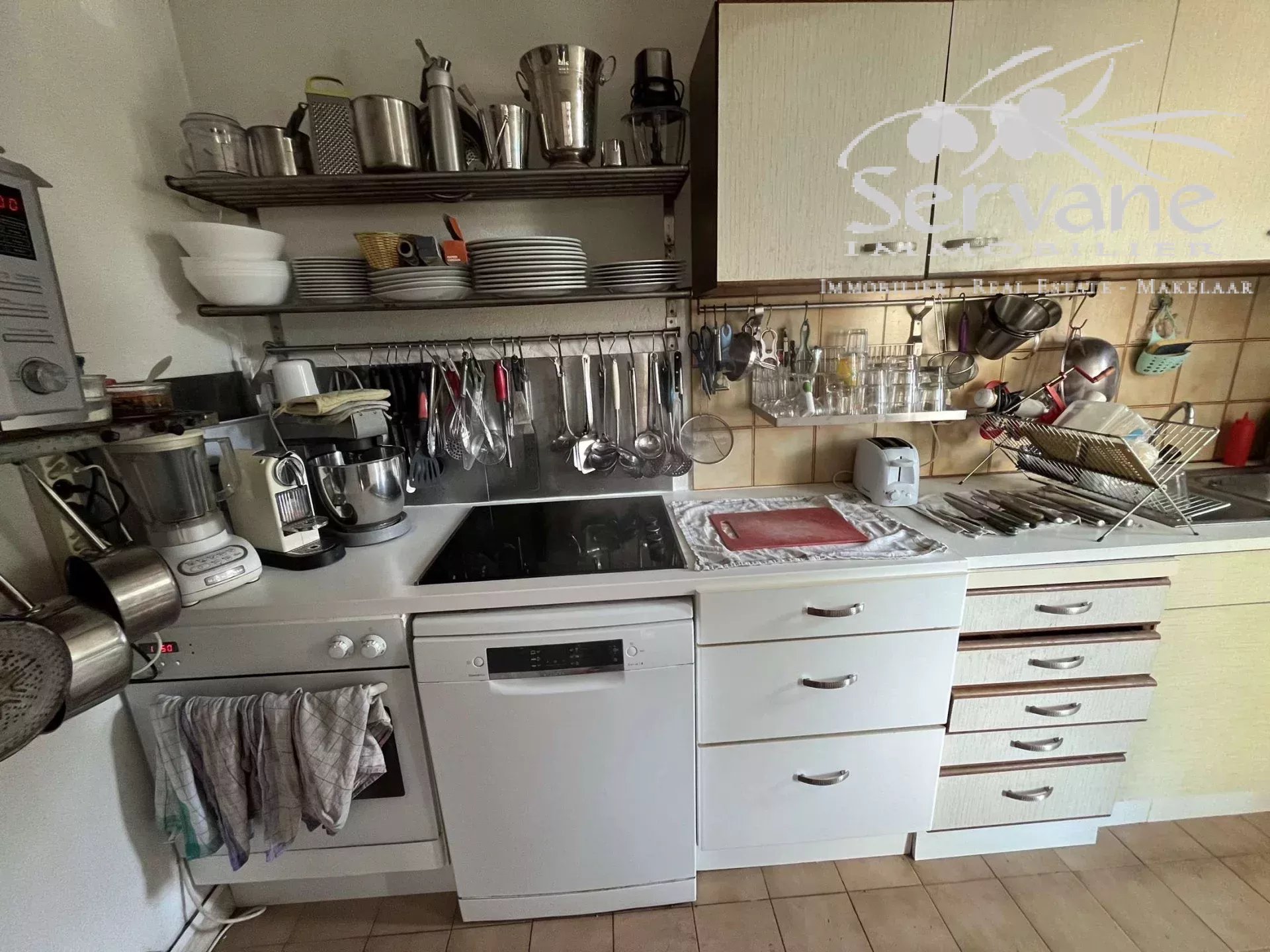 CAVALAIRE 2 BEDROOMS APPARTMENT