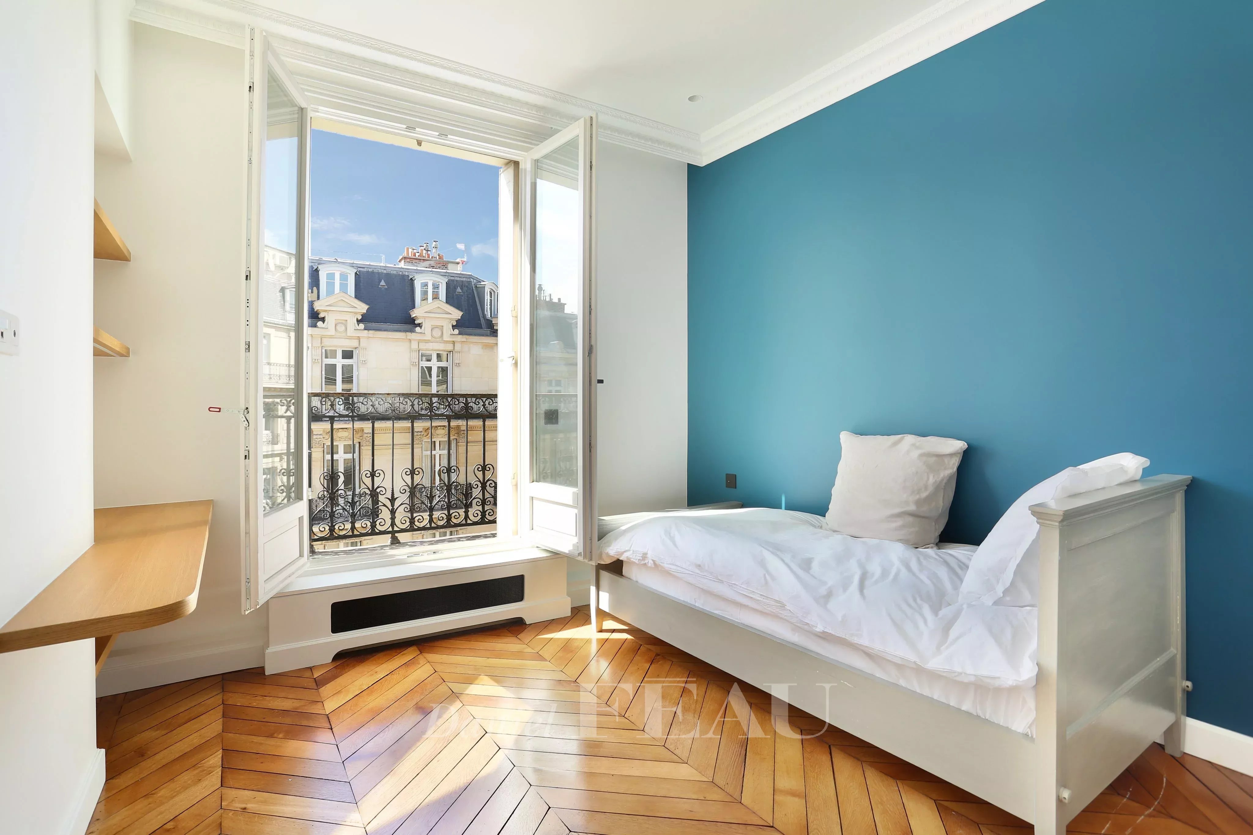 Rental Apartment Paris 8th