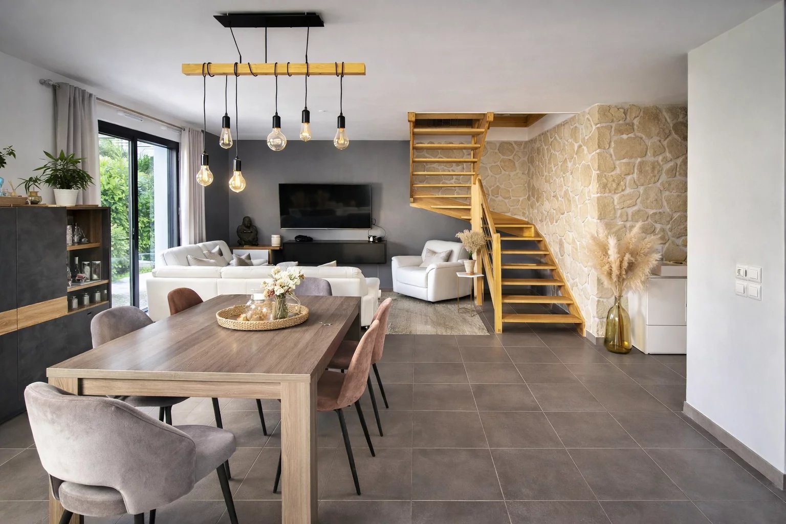 THIAIS - Maison moderne (2019) et familiale proche toutes commodités