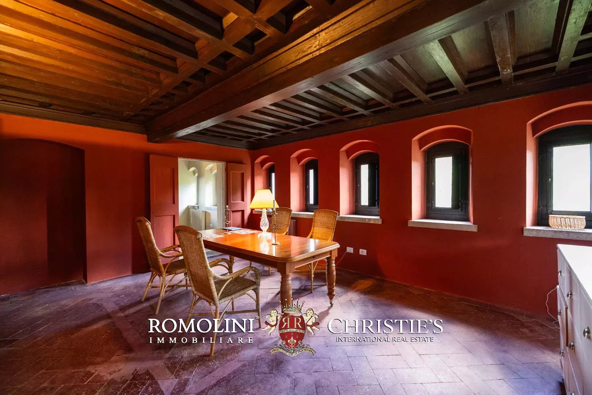 35 Bedroom Chateau's Image 70
