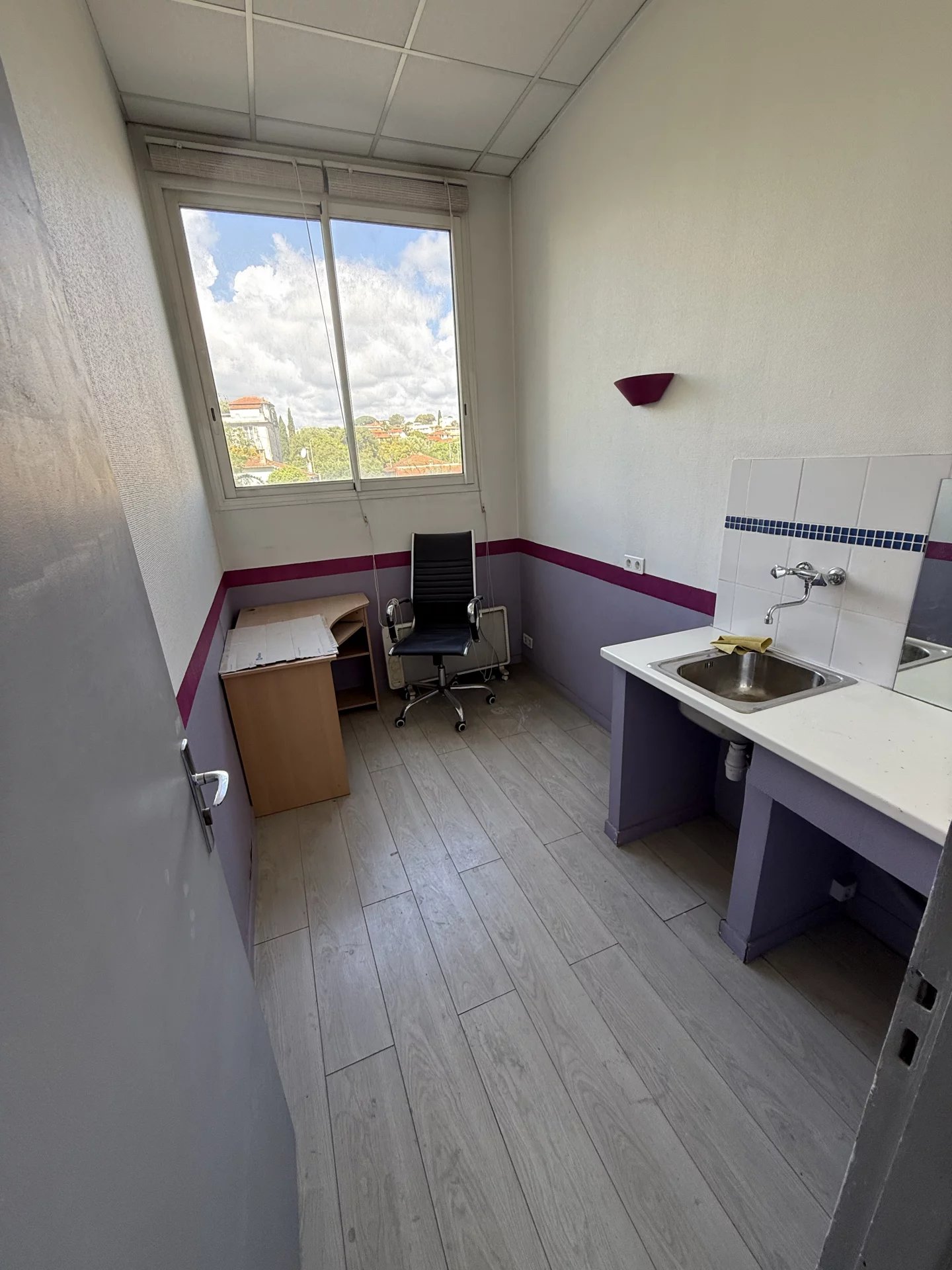 Studios à creer – Centre-ville d’Antibes – Travaux de division inclus - Photo 3
