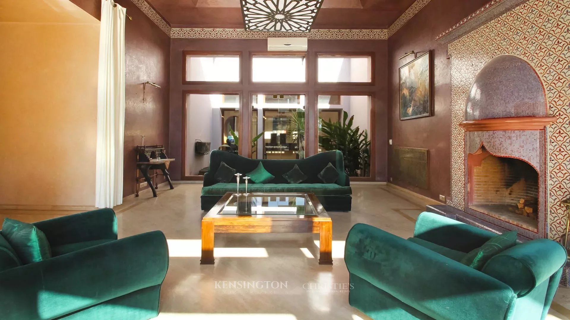 8 Bedroom Villa/Townhouse's Image 7
