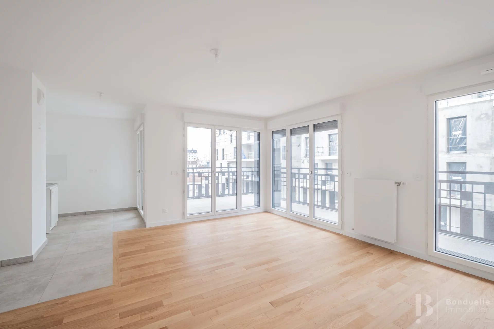 A LOUER VIDE - BEAU 3 PIECES DE 71 M2 - APPARTEMENT NEUF -  - TERRASSE