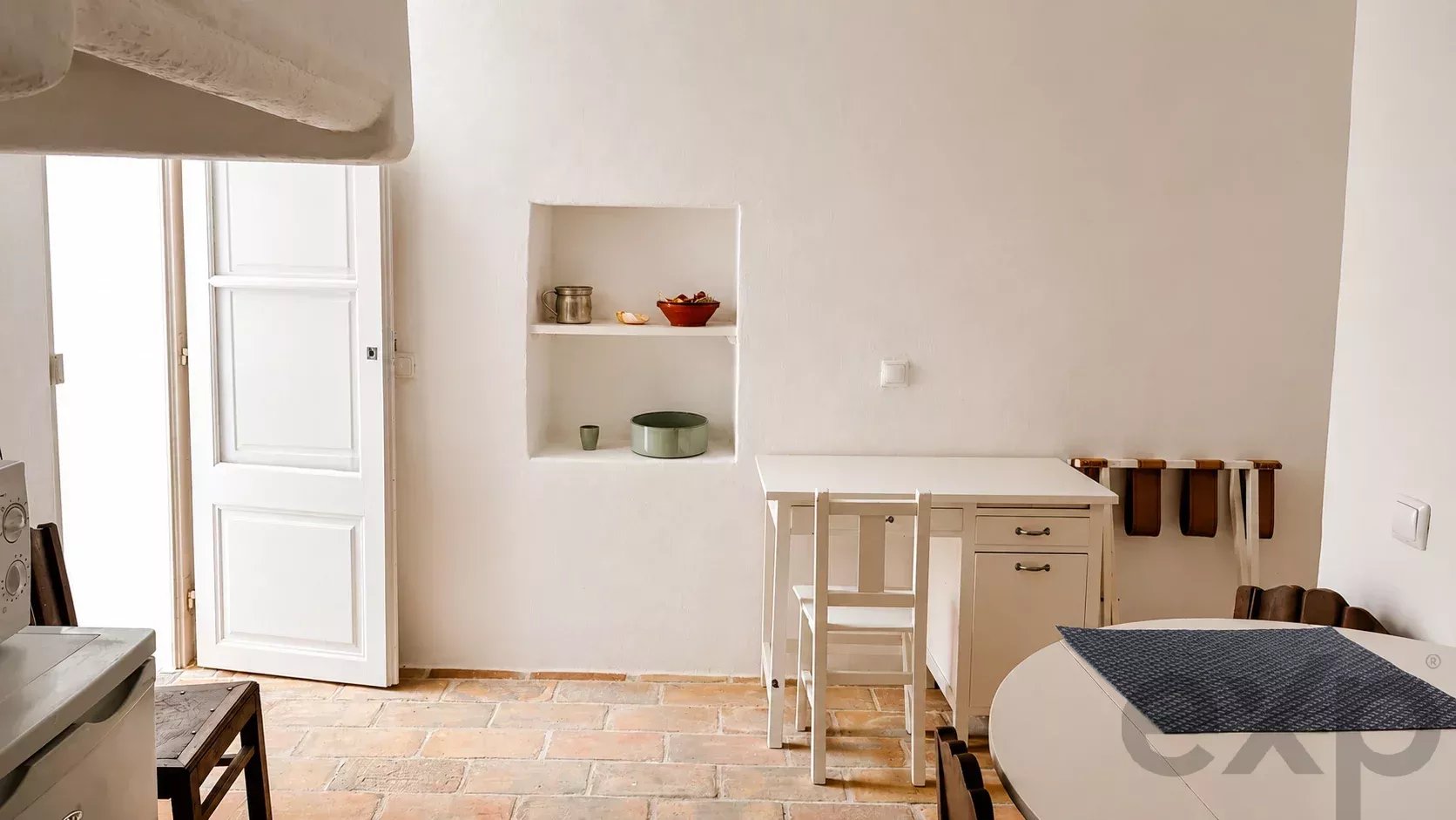Between the Markets and Ria Formosa: A Unique Property in the Heart of Olhão 87140616 image 17