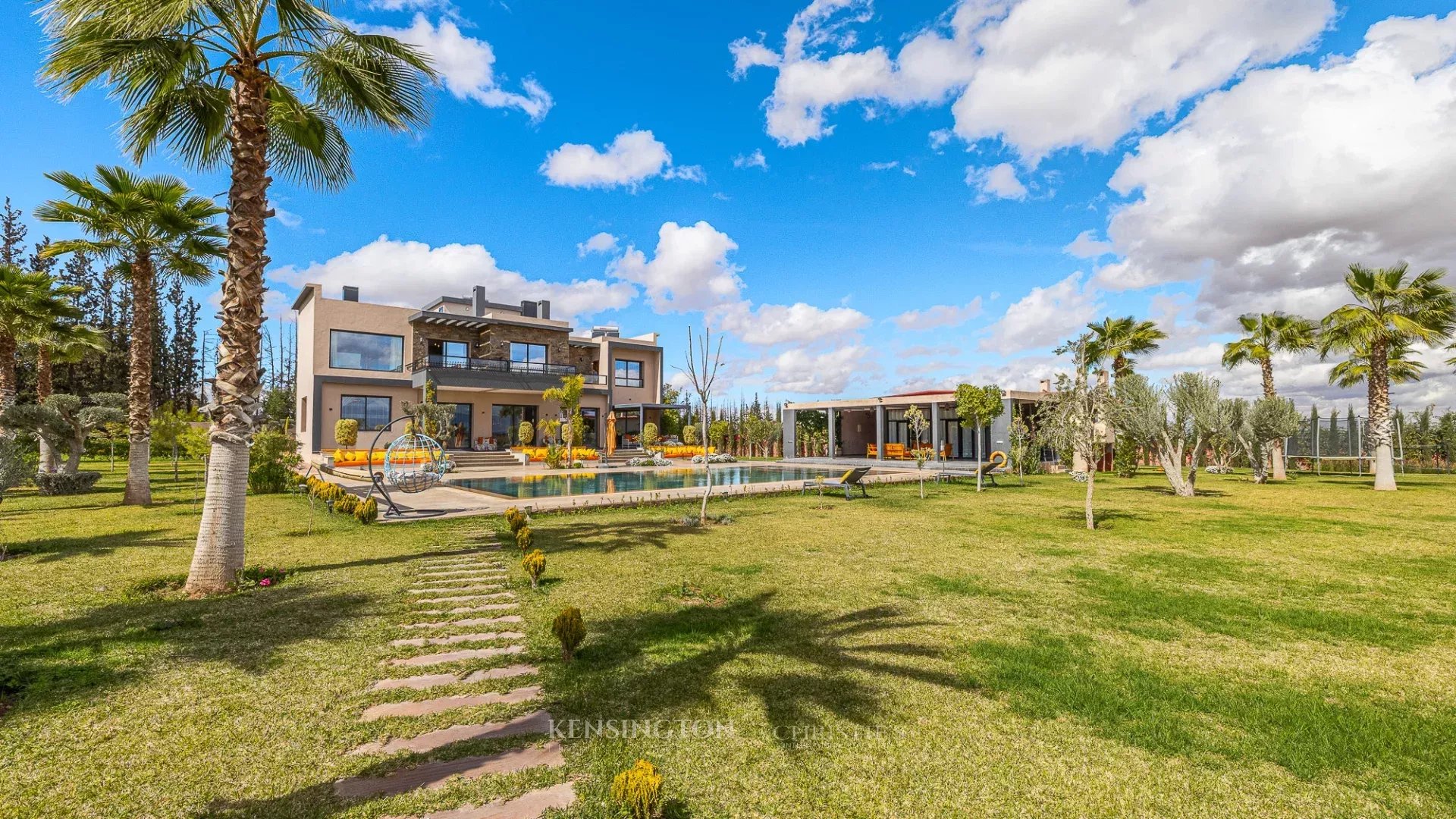 4 Bedroom Villa/Townhouse's Image 16