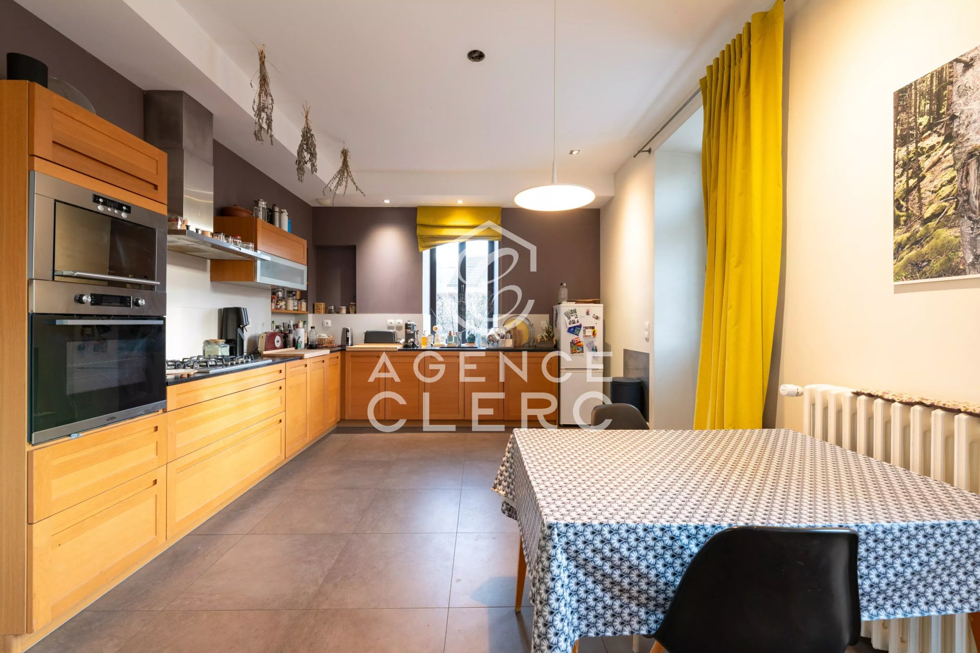 7 Bedroom Villa/Townhouse's Image 8