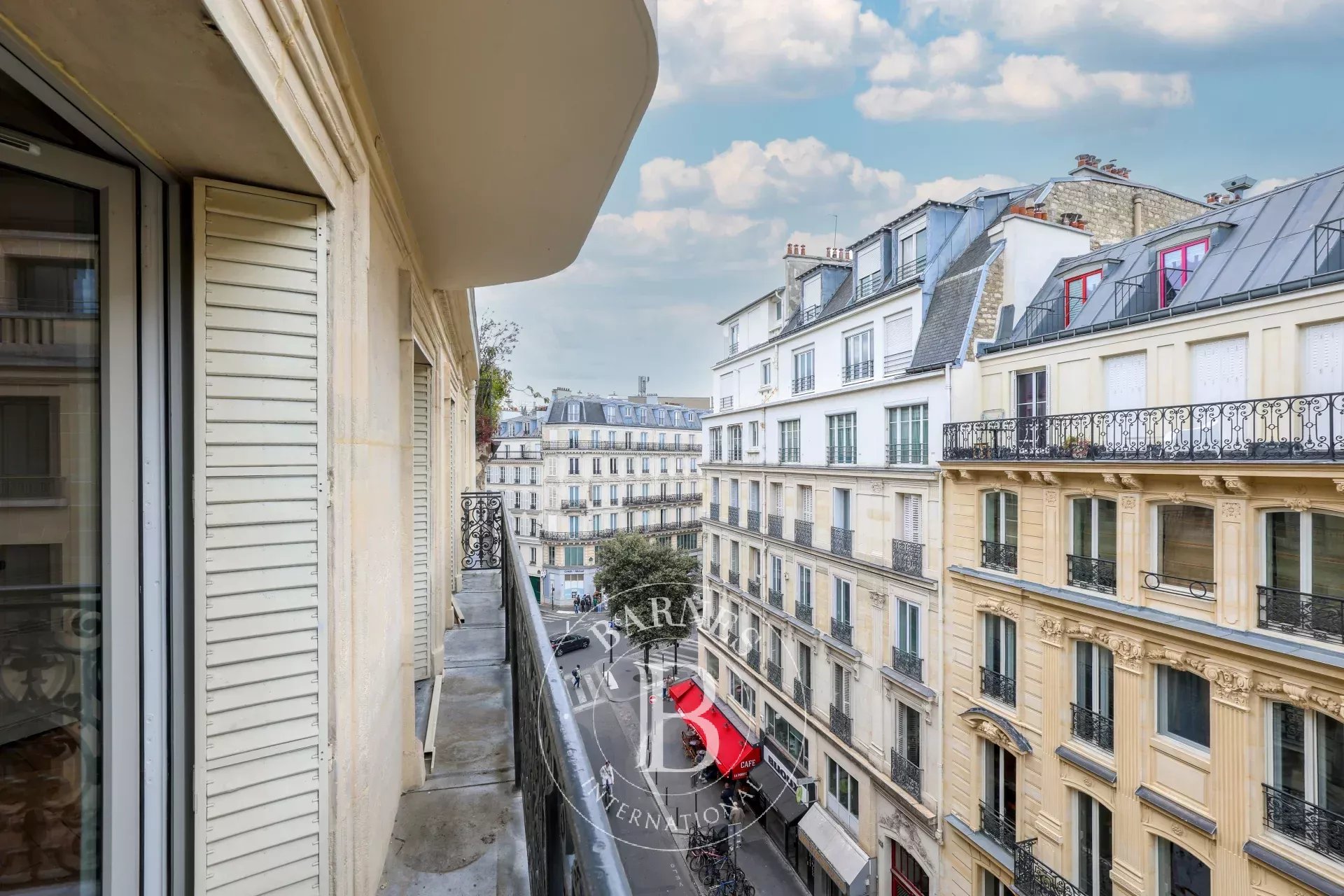 Paris  - Apartment 4 Bedrooms - picture 16