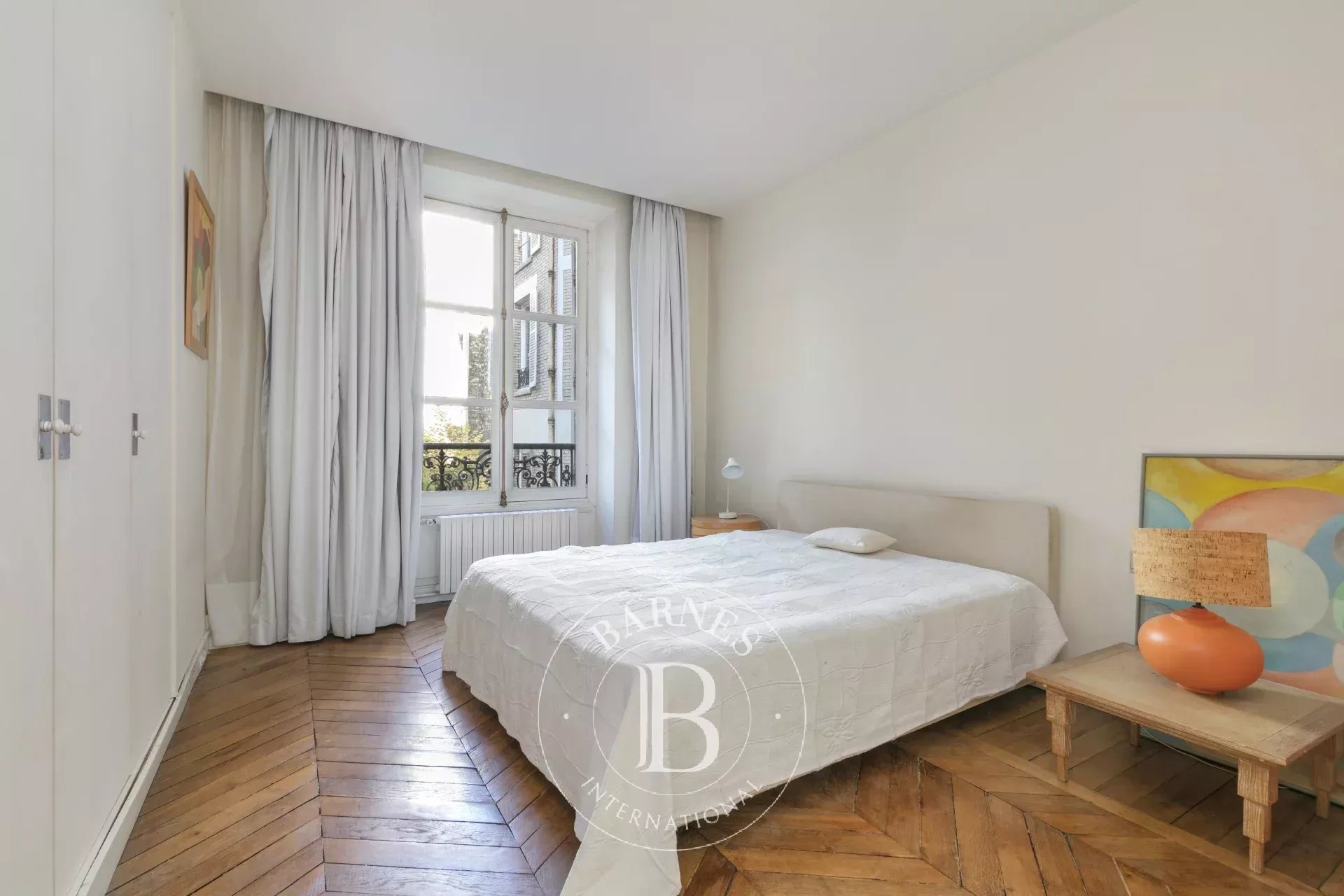 Daire Paris 8ème - picture 8