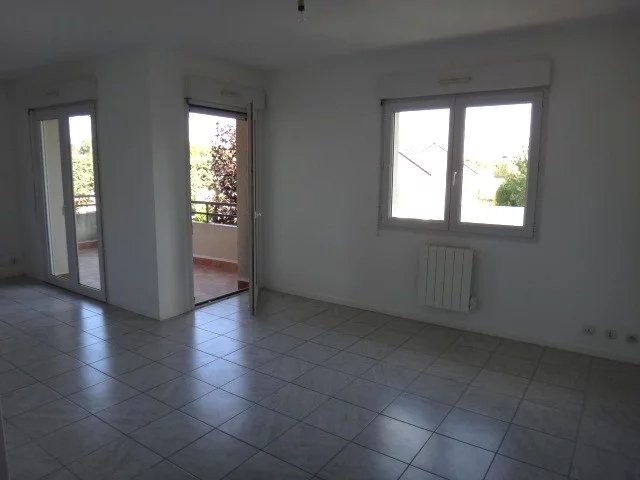 Rental Apartment Gretz-Armainvilliers