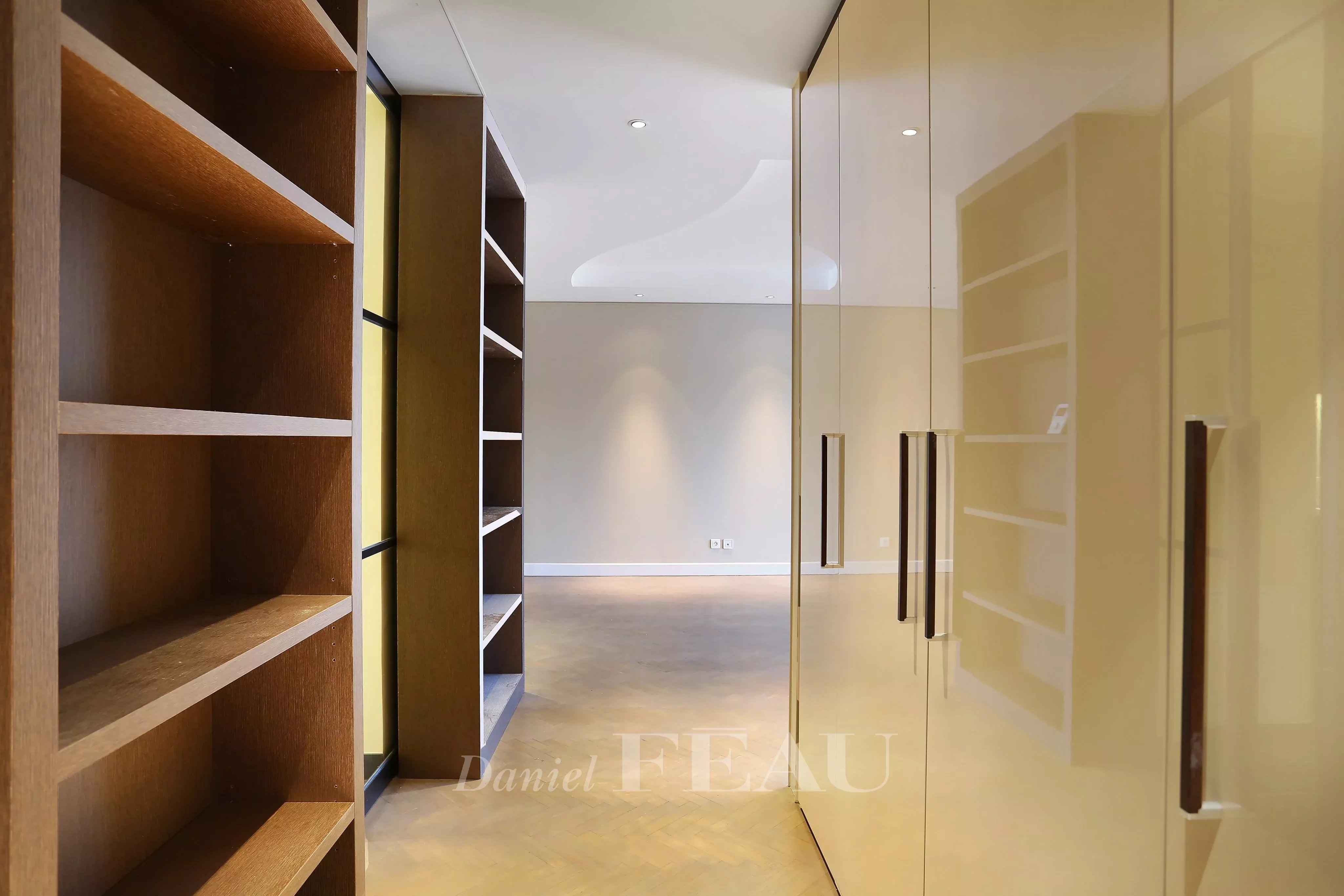 Rental Apartment Paris 16th