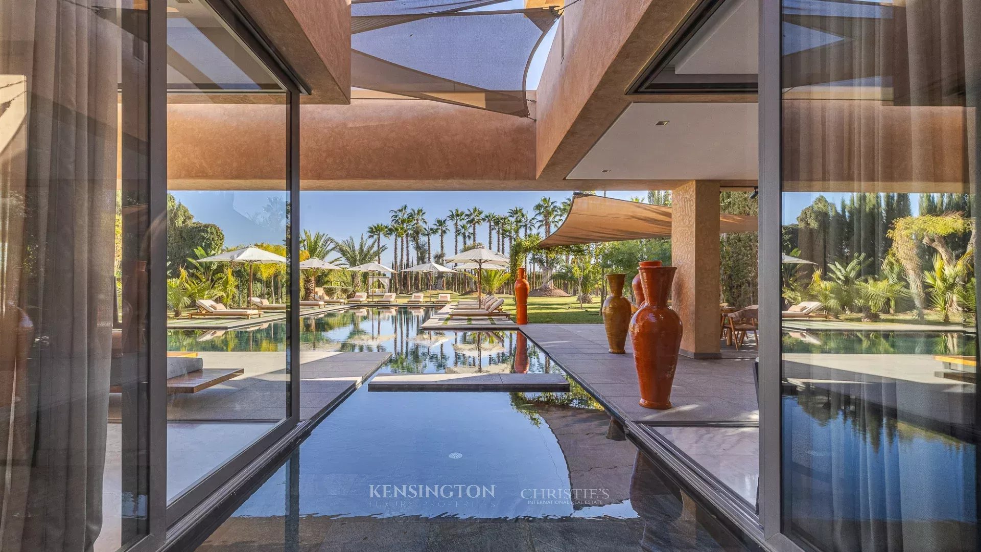 6 Bedroom Villa/Townhouse's Image 20