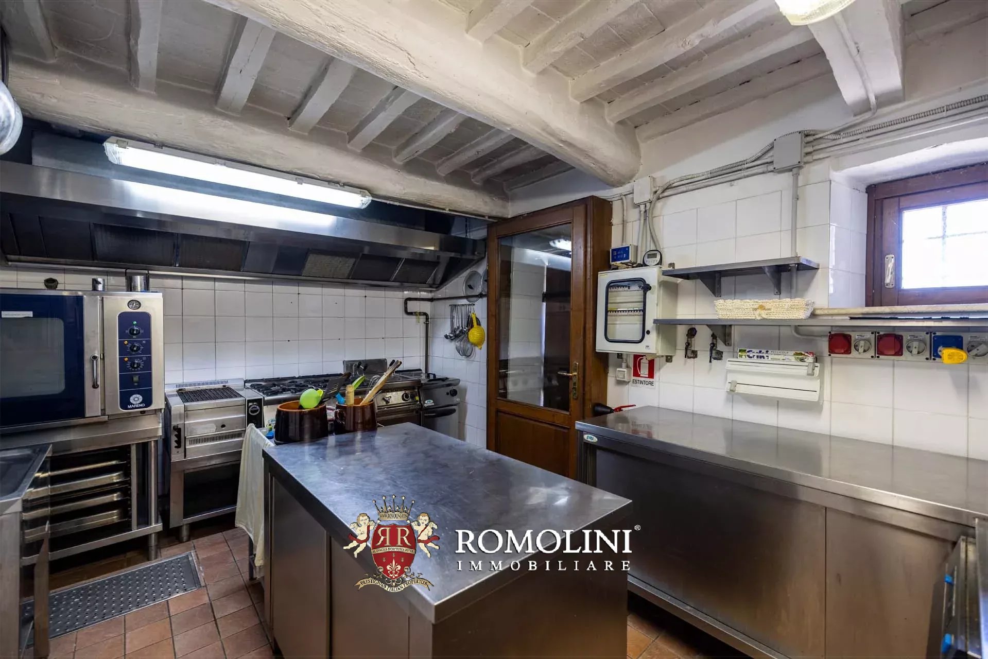 16 Bedroom Villa/Townhouse's Image 39