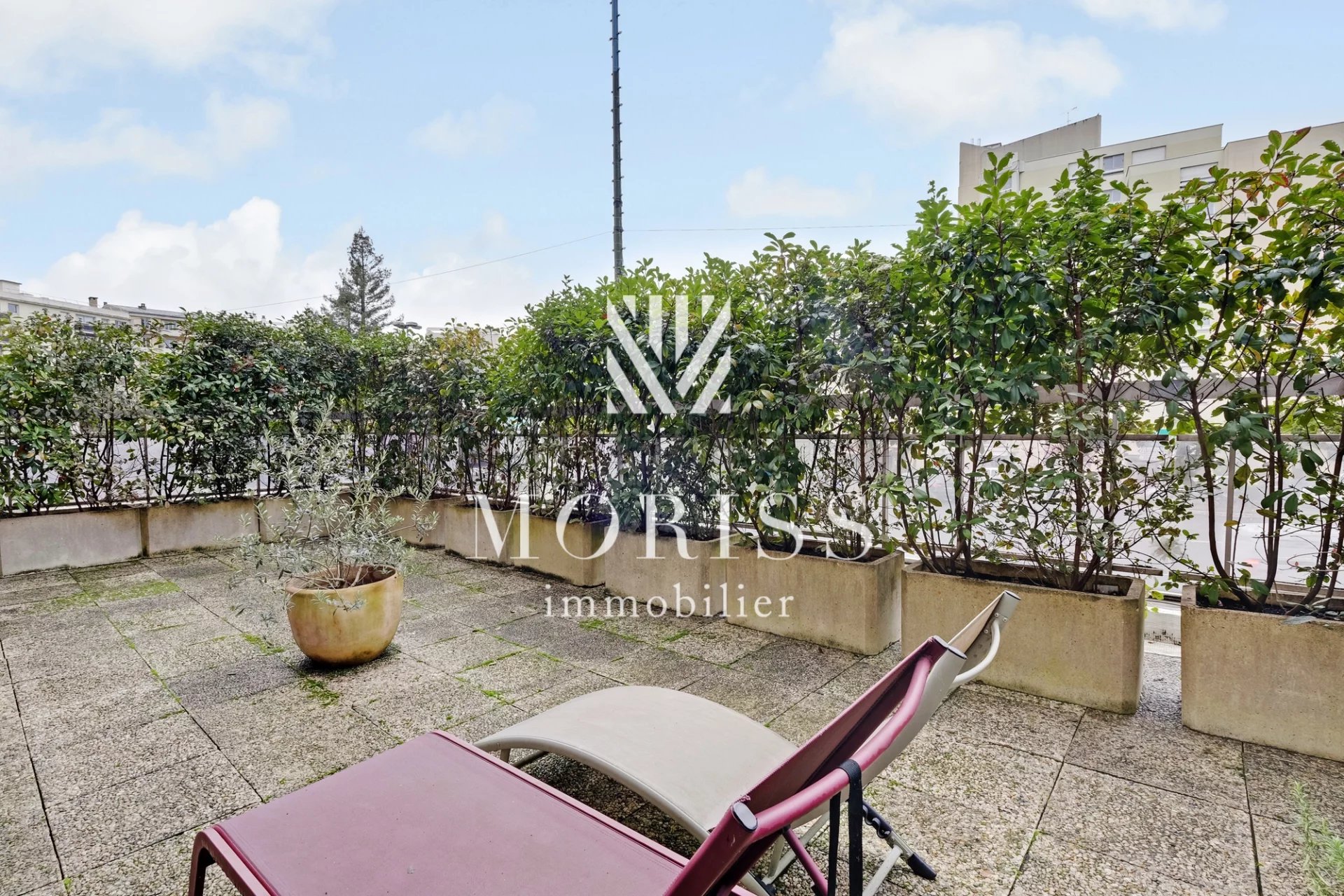 Agence immobilière de 