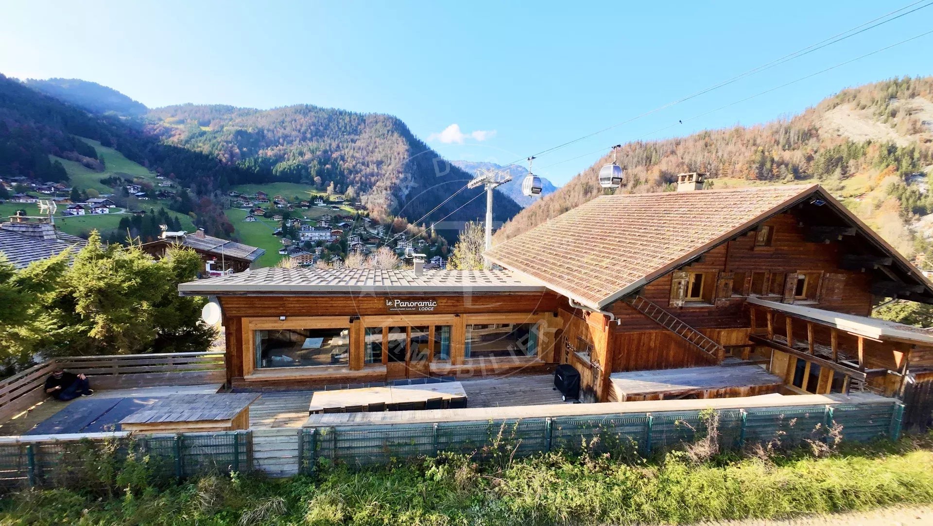 Chalet 392 m2 au sol