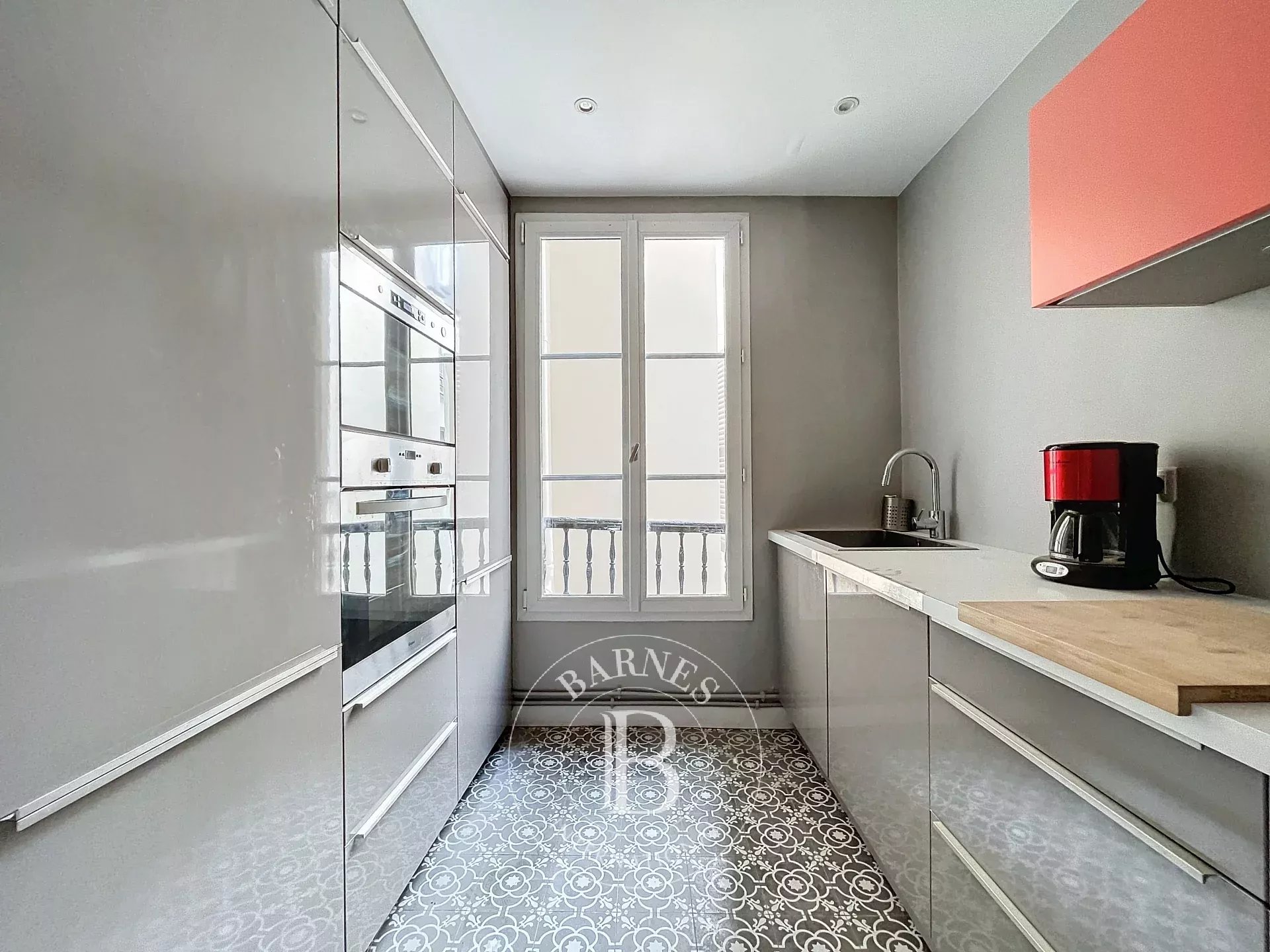 Daire Paris 9ème - picture 5