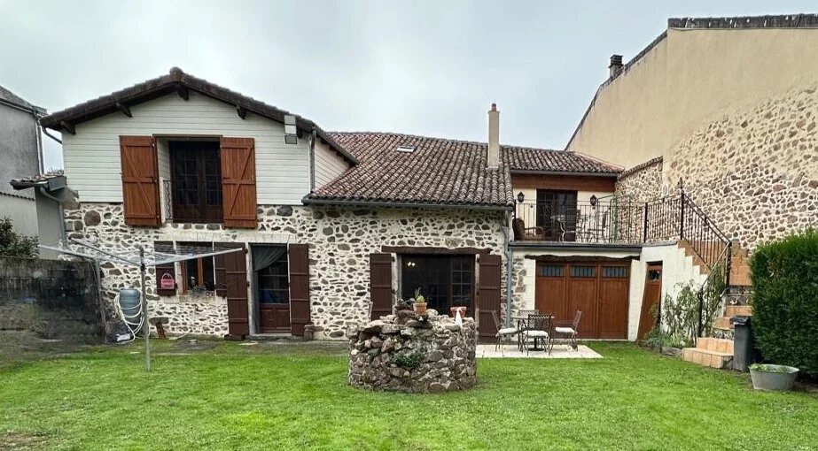 Maison familiale avec jardin Exideuil sur Vienne