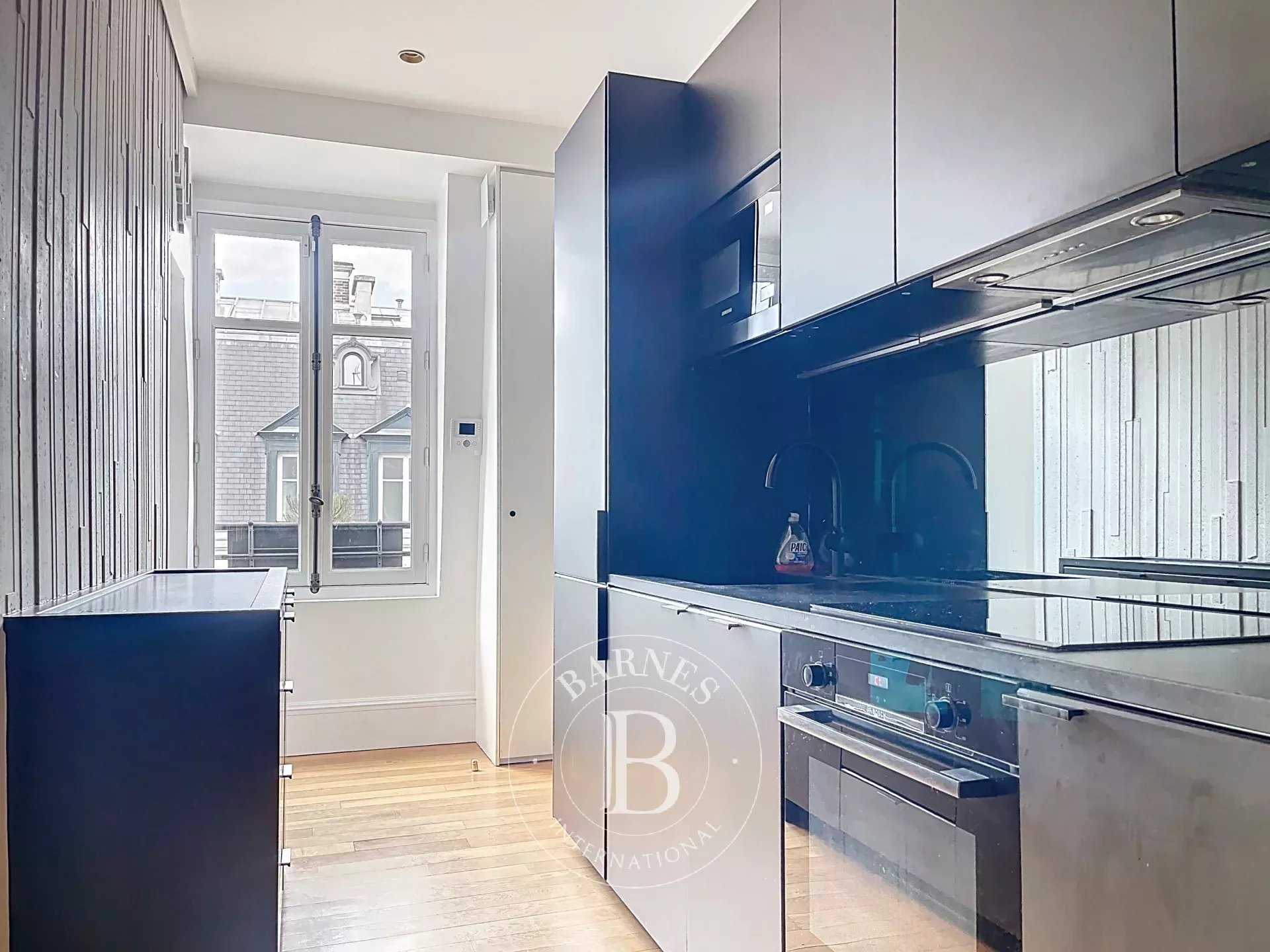 Daire Paris 9ème - picture 4