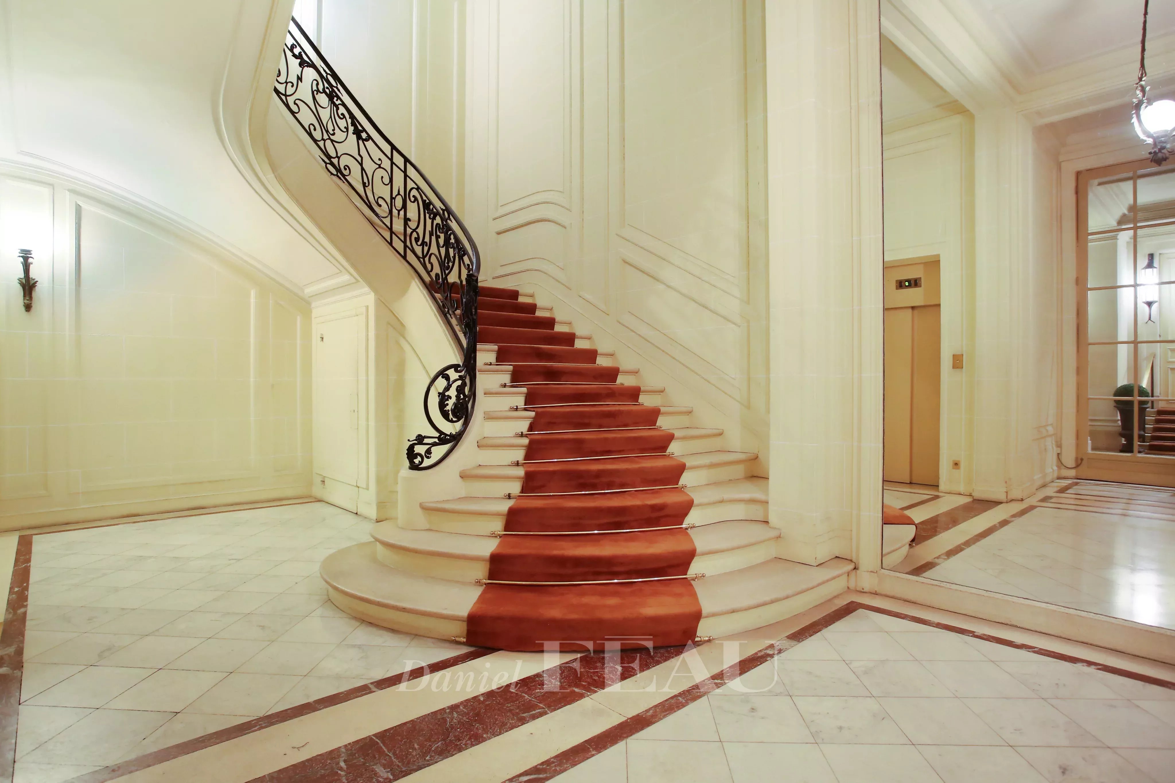 Rental Apartment Paris 16th