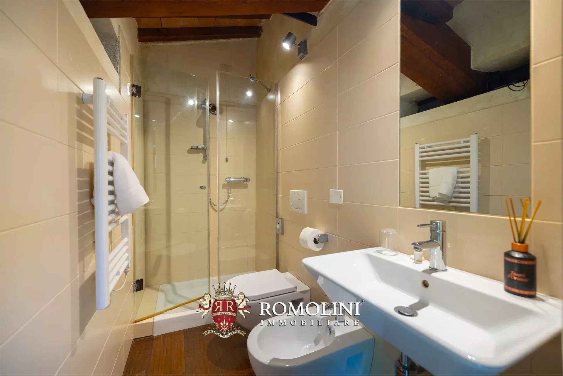 27 Bedroom Villa/Townhouse's Image 70