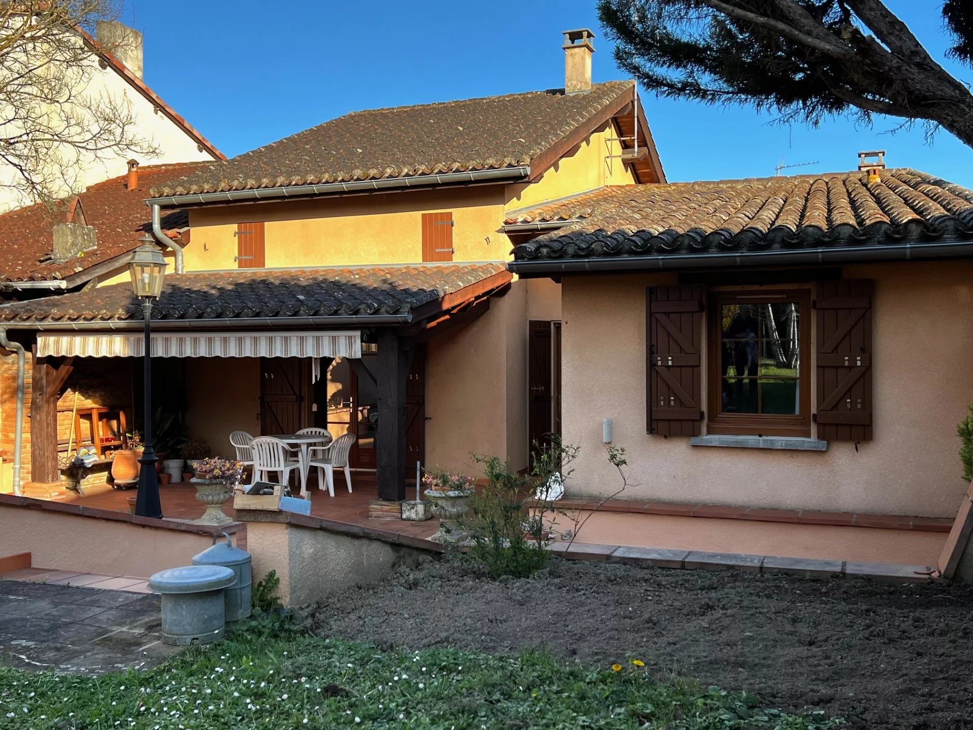 Maison parfait état avec jardin