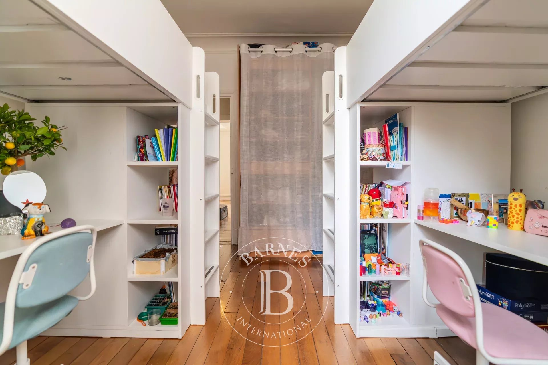 Daire Levallois-Perret - picture 12