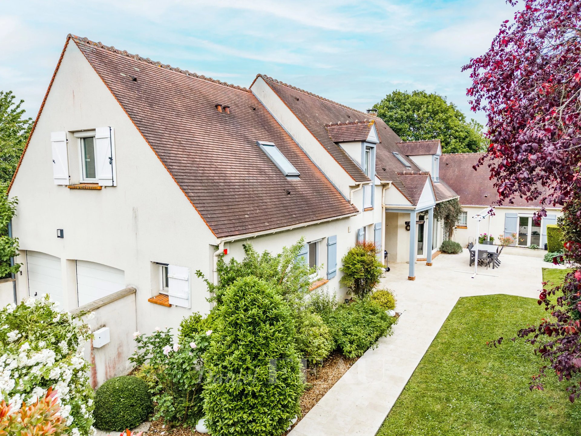 5 Bedroom Villa/Townhouse's Image 23