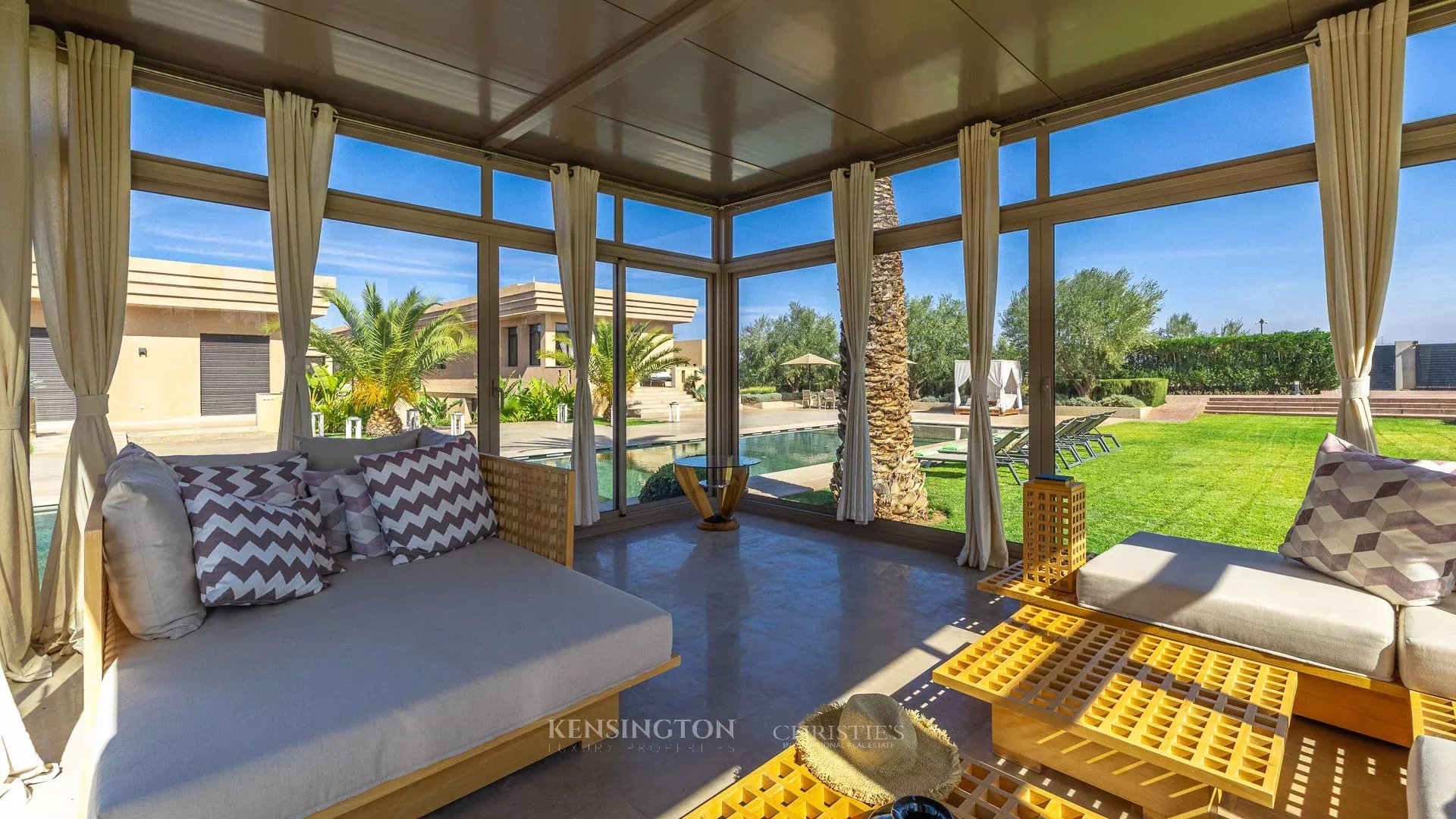 5 Bedroom Villa/Townhouse's Image 21