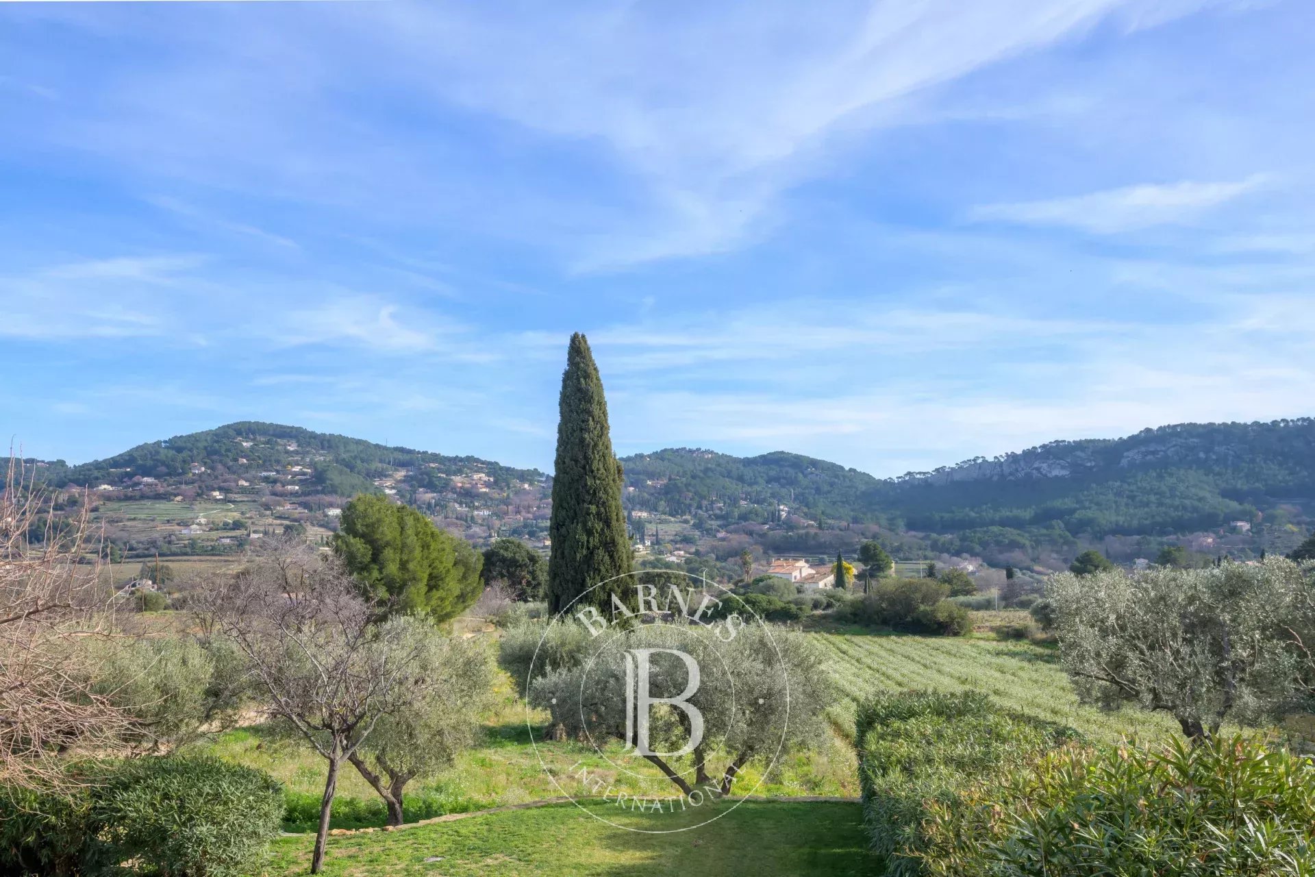 Ev Saint-Cyr-sur-Mer