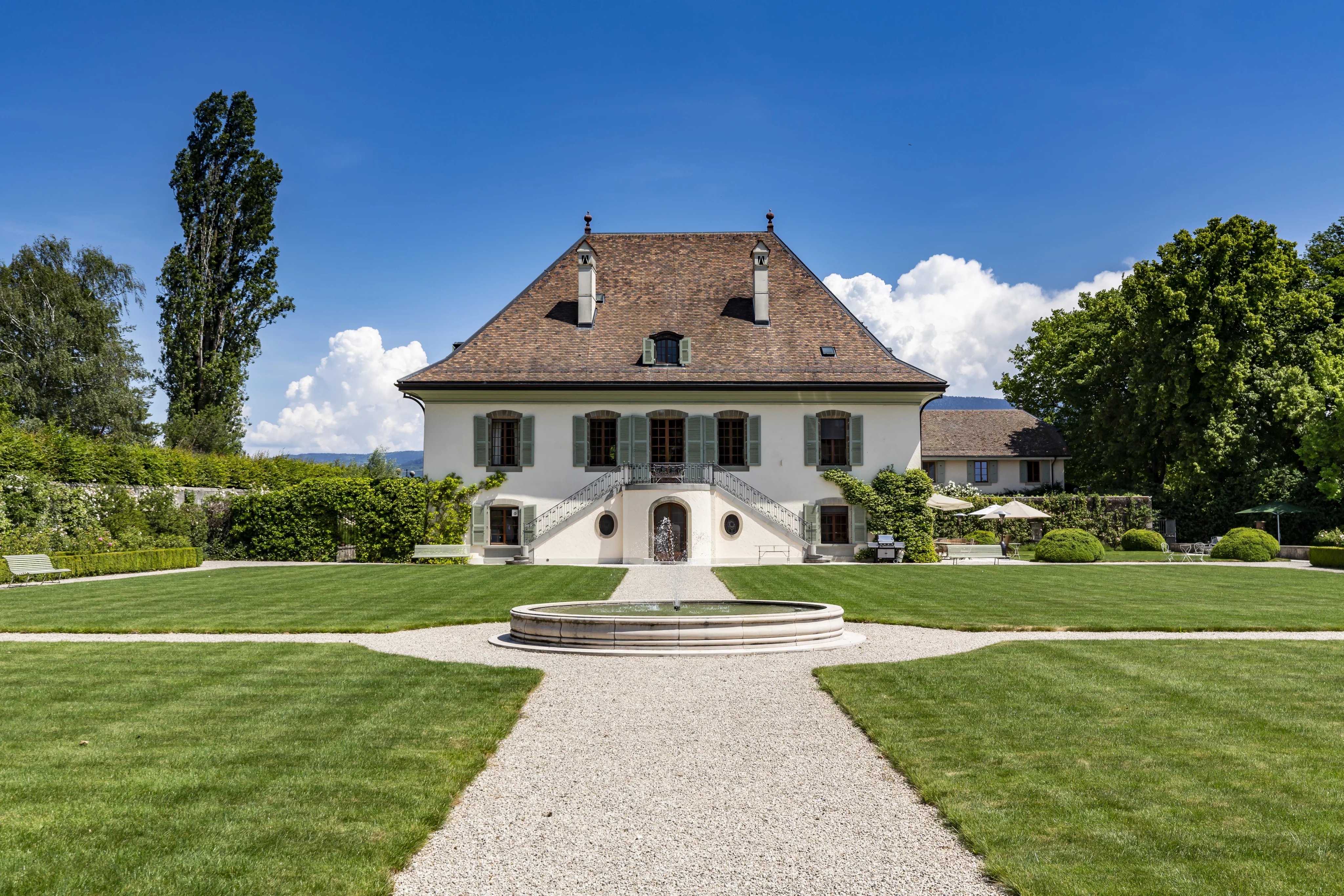 Merlinge, an exceptional mansion in Geneva