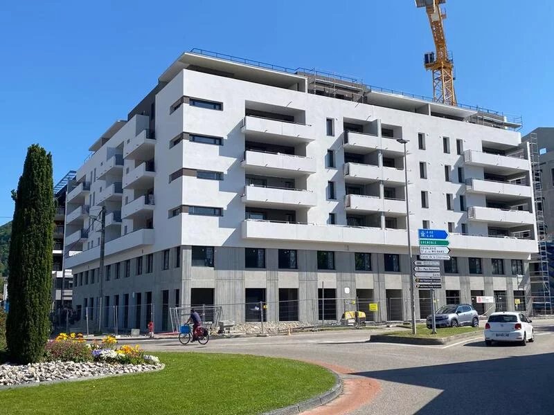 VOIRON BUREAUX SECTEUR SUPER U