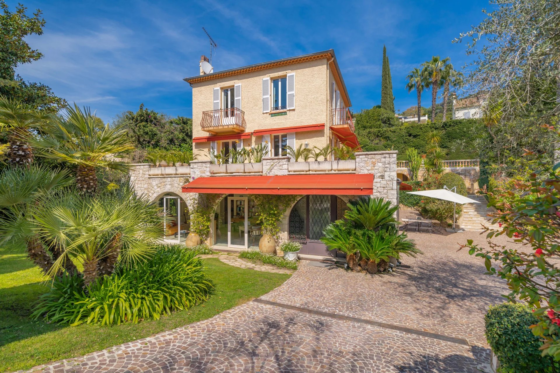 Villa Le Cannet - picture 1